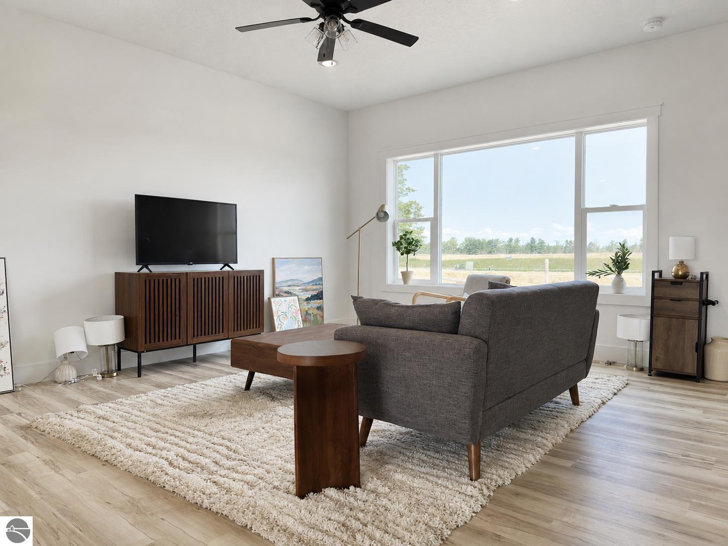 278 Viola Lane # 3 Unit: #3