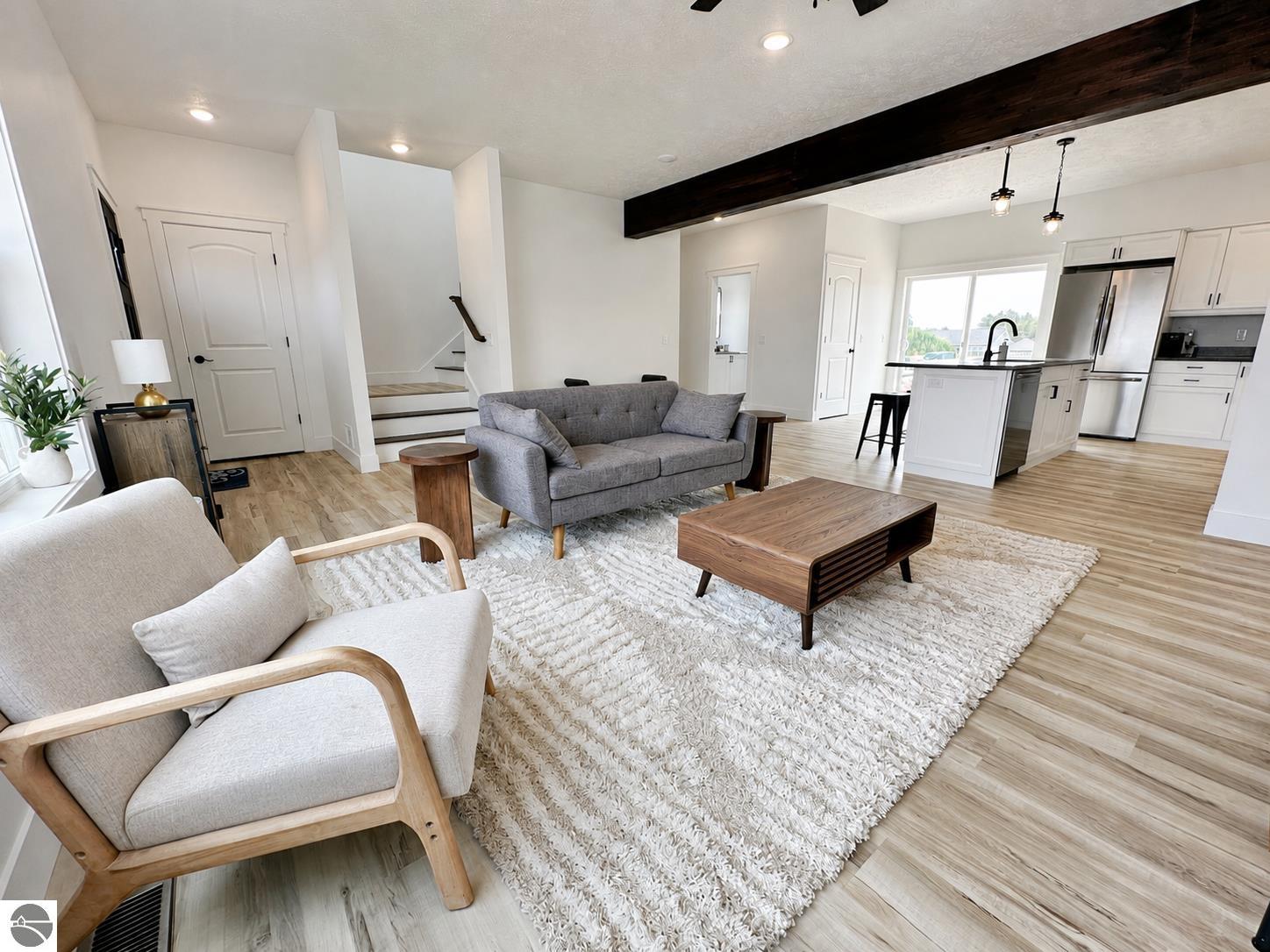 278 Viola Lane # 3 Unit: #3