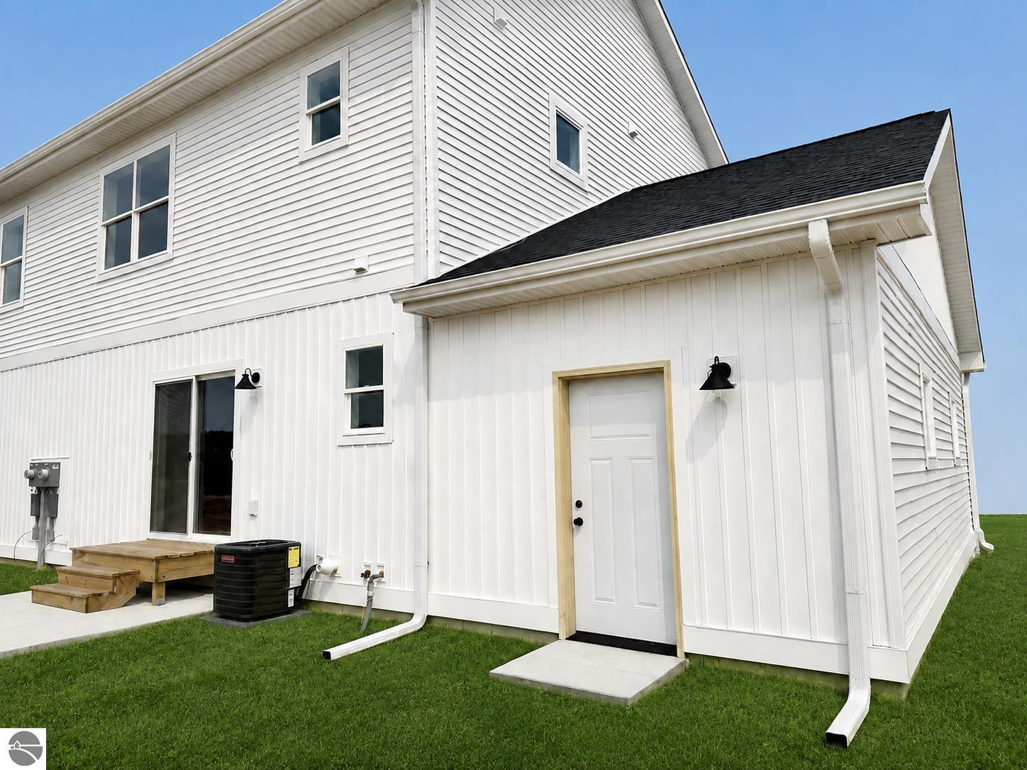 278 Viola Lane # 3 Unit: #3