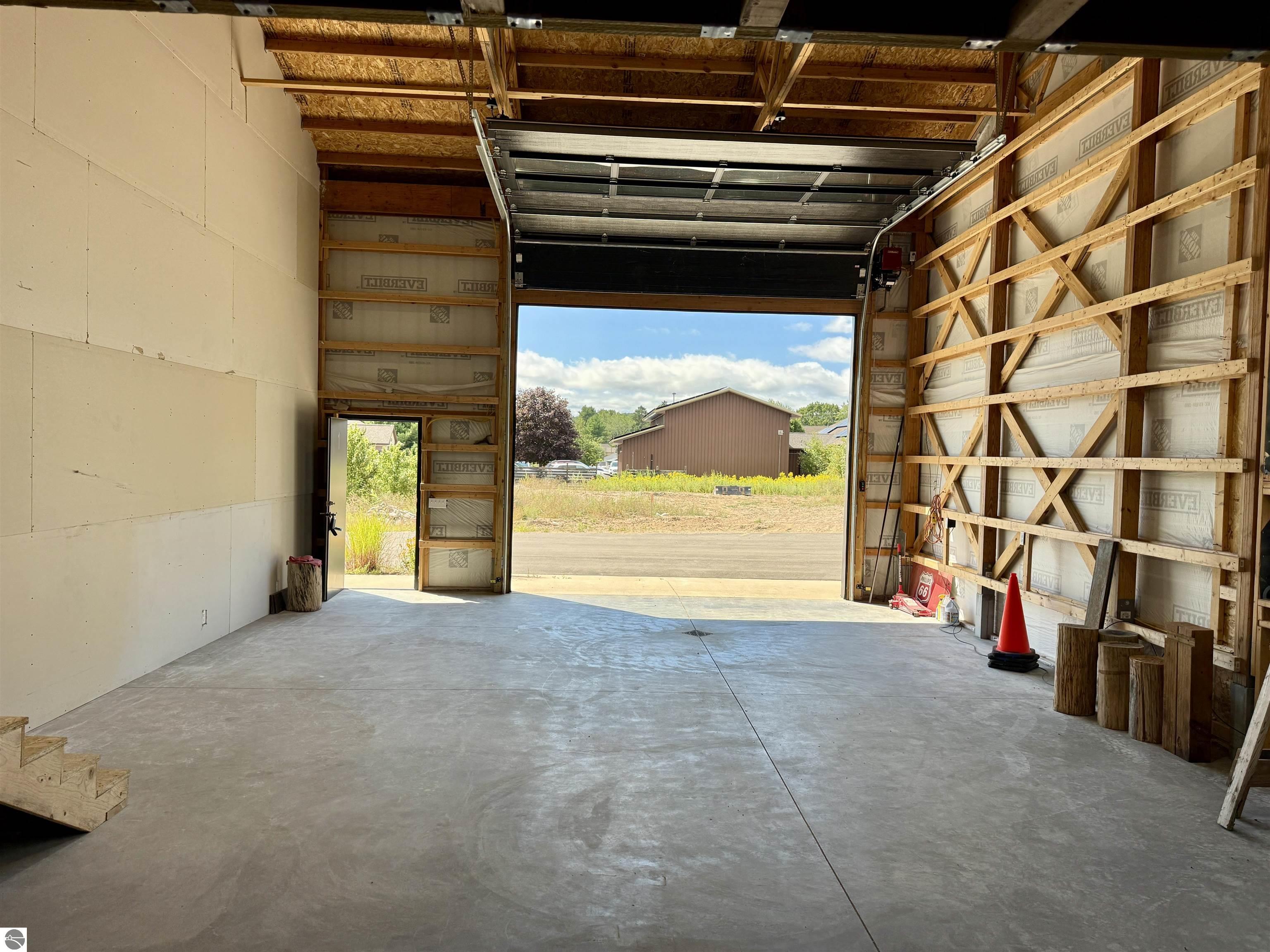 7336 E Duck Lake Road # 1 Unit: #1