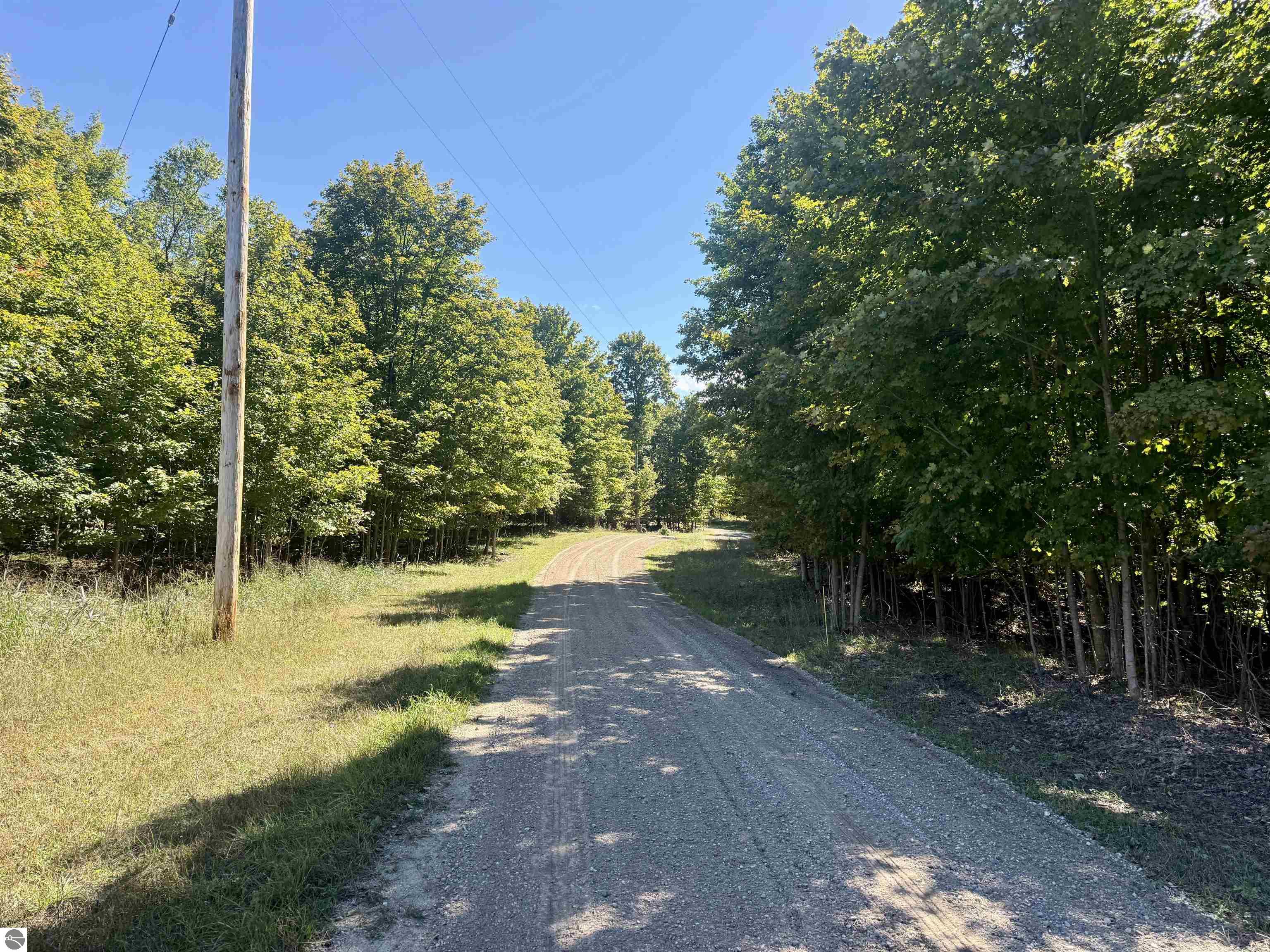 000 W Hlavka Road