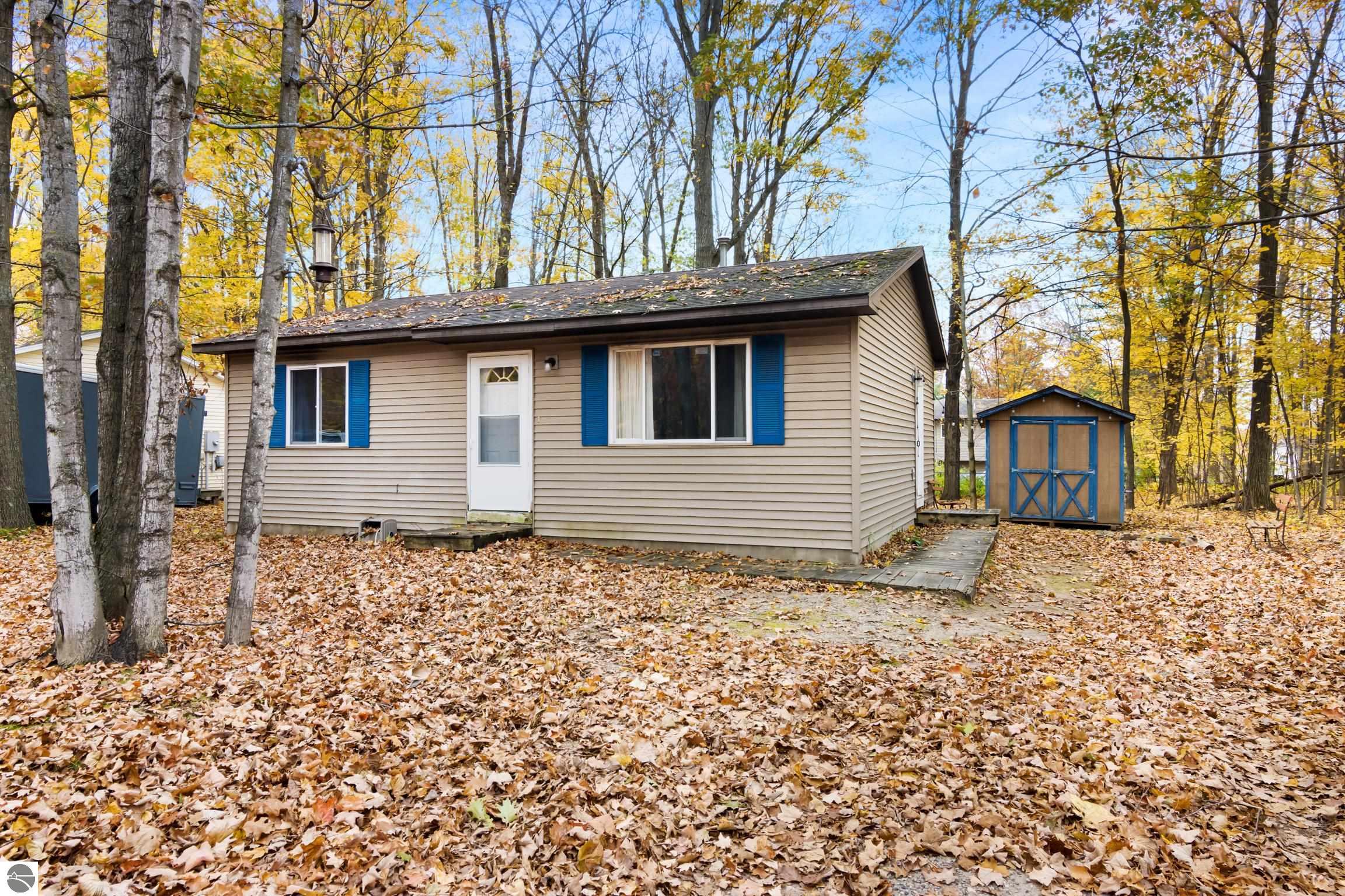 4653 N Reynolds Road