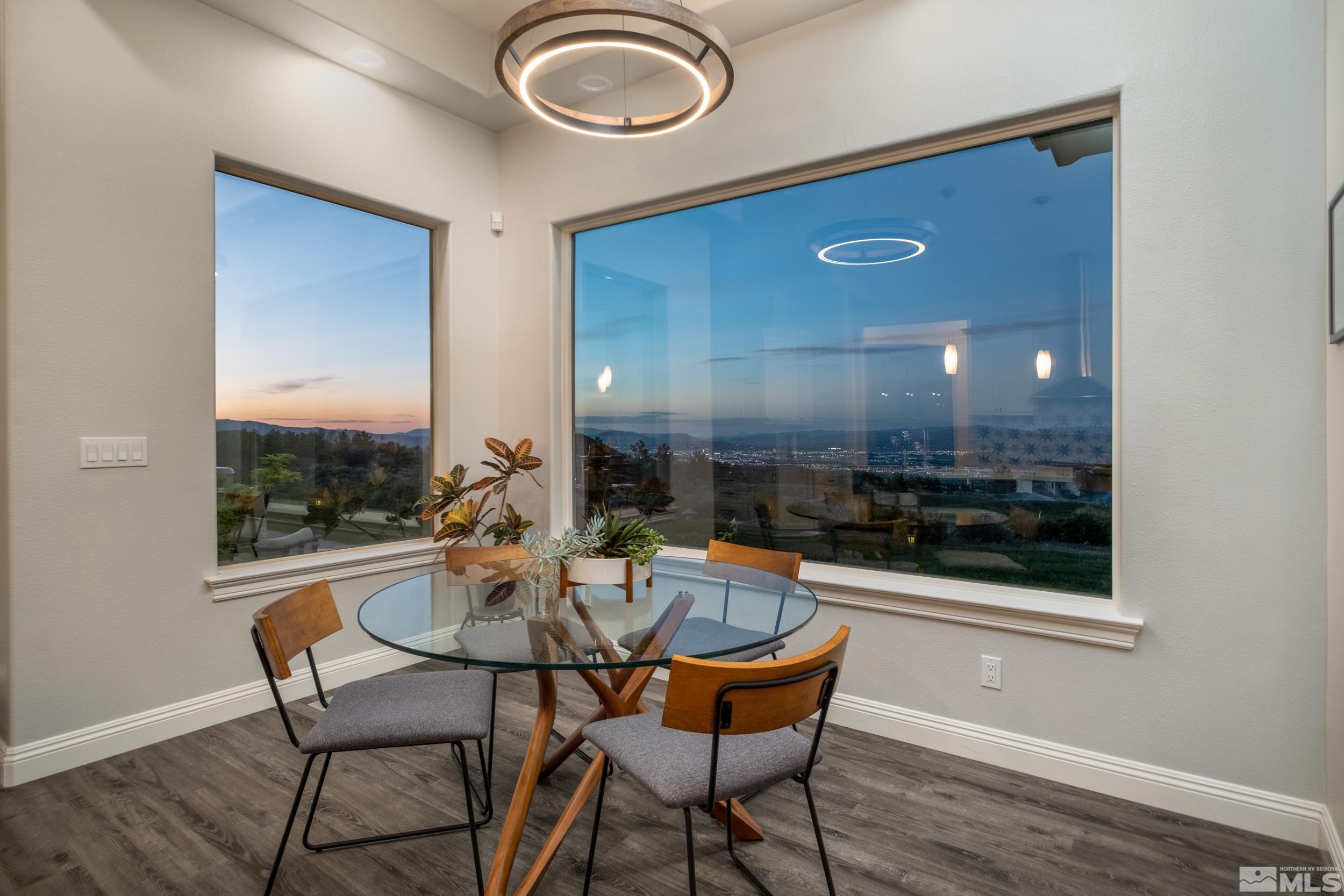 6182 N Featherstone Cir