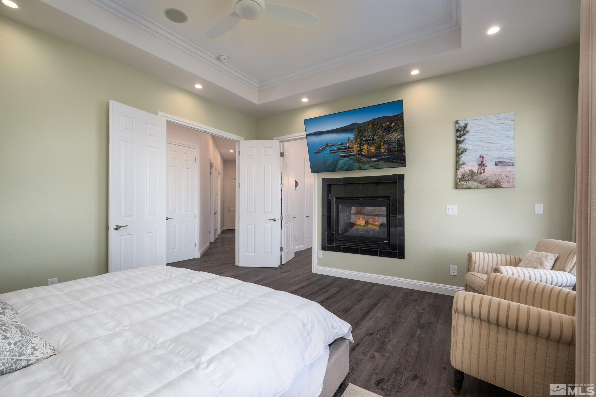 6182 N Featherstone Cir