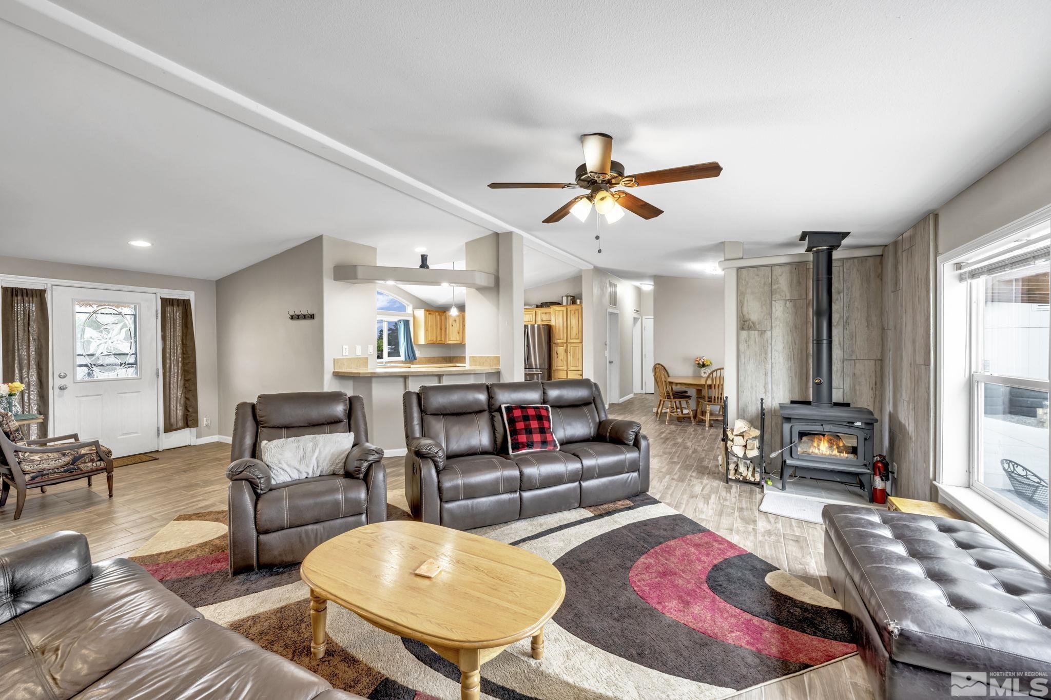 7056 Us Highway 50 E