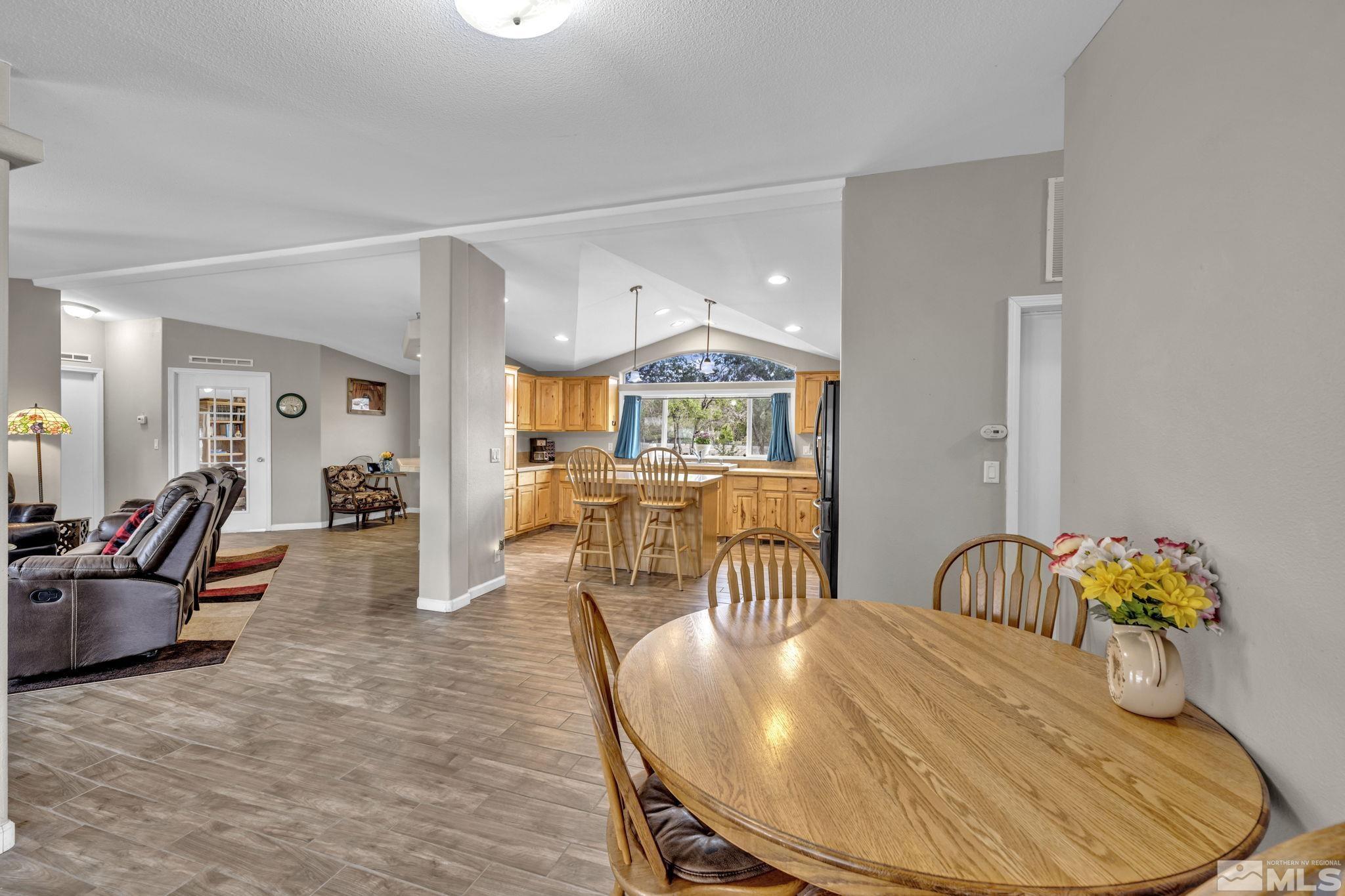 7056 Us Highway 50 E