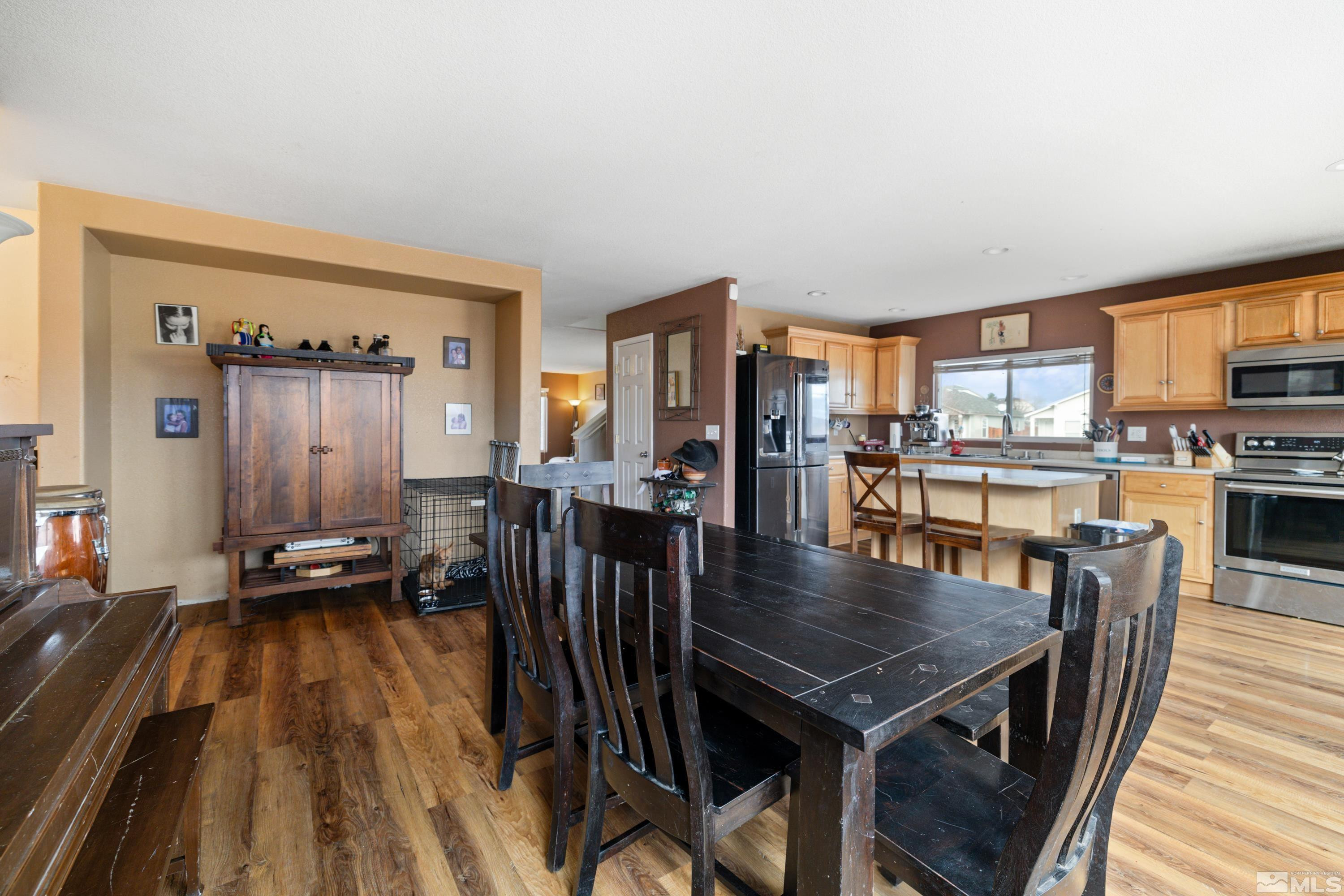 9698 Canyon Meadows Drr