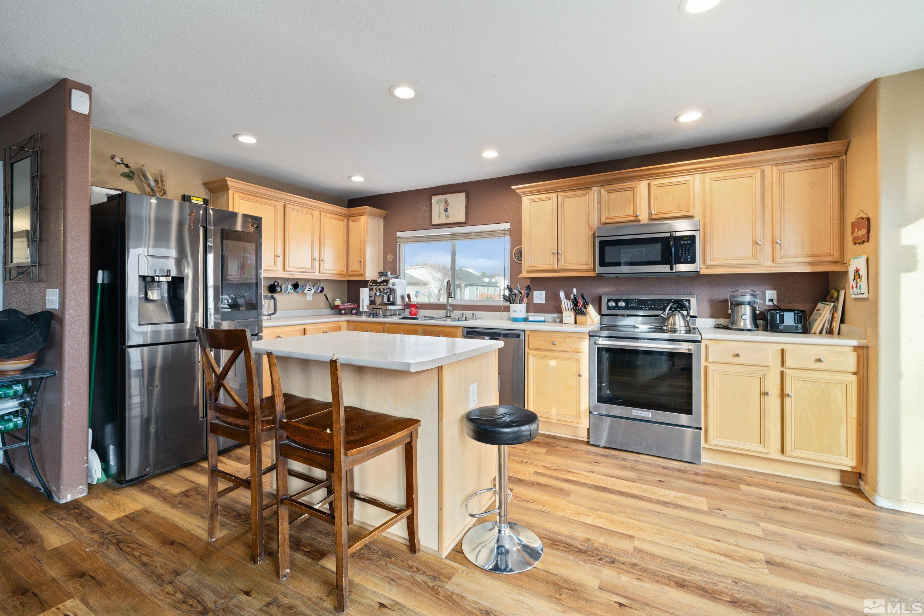 9698 Canyon Meadows Drr