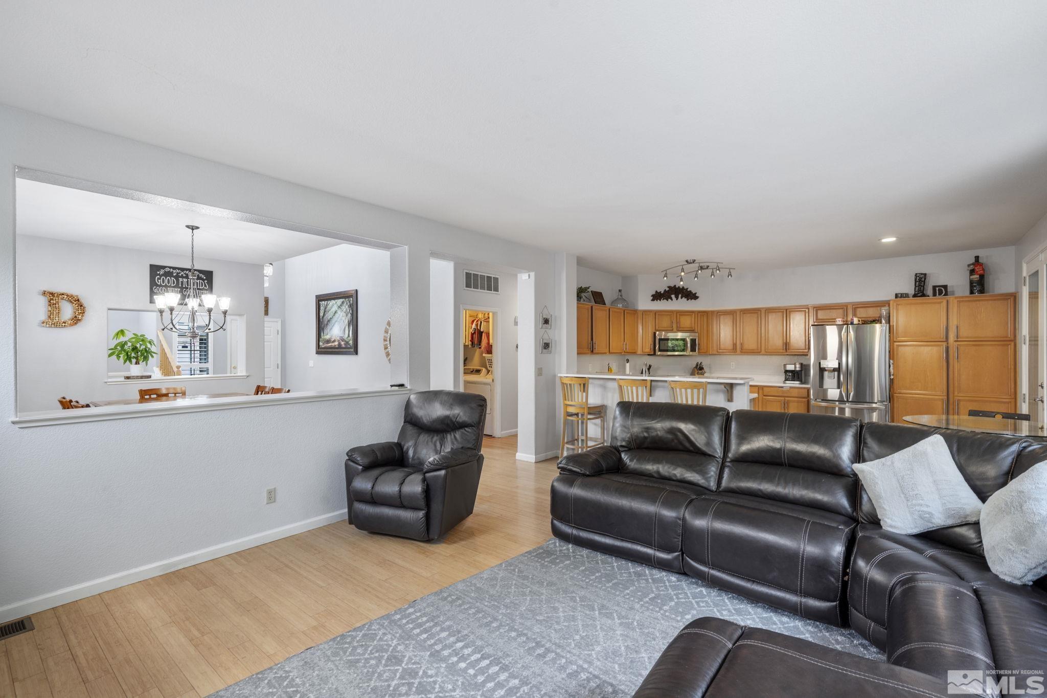 3201 Platte River Dr