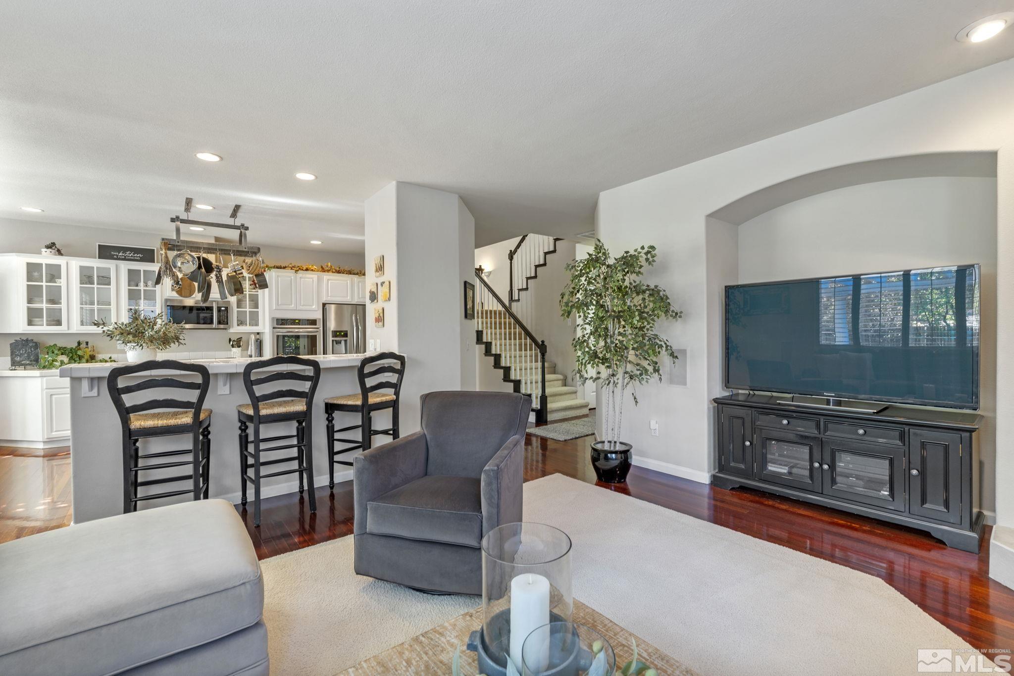 1880 Rolling Brook Ln