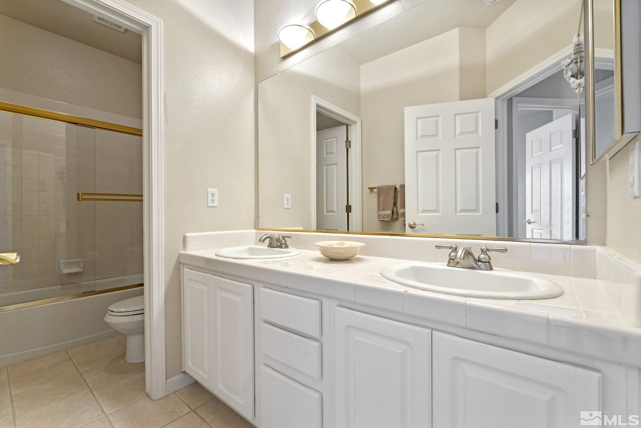 1880 Rolling Brook Ln