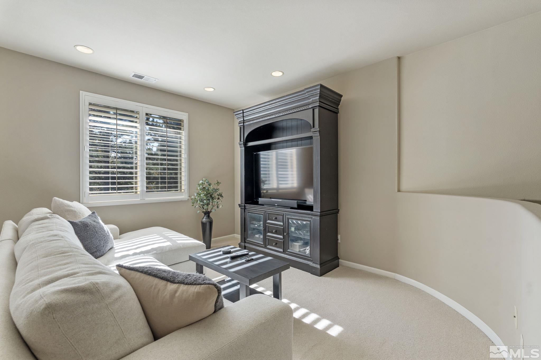 1880 Rolling Brook Ln