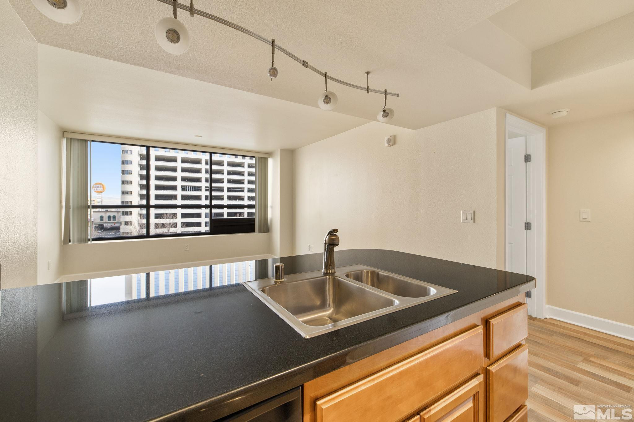 450 N Arlington Unit: 701