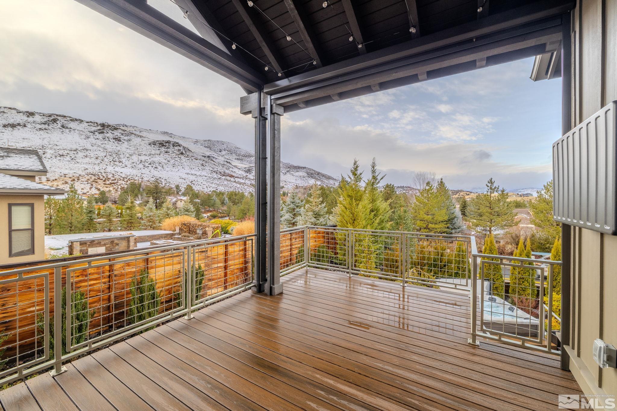 4005 Whispering Pine Loop