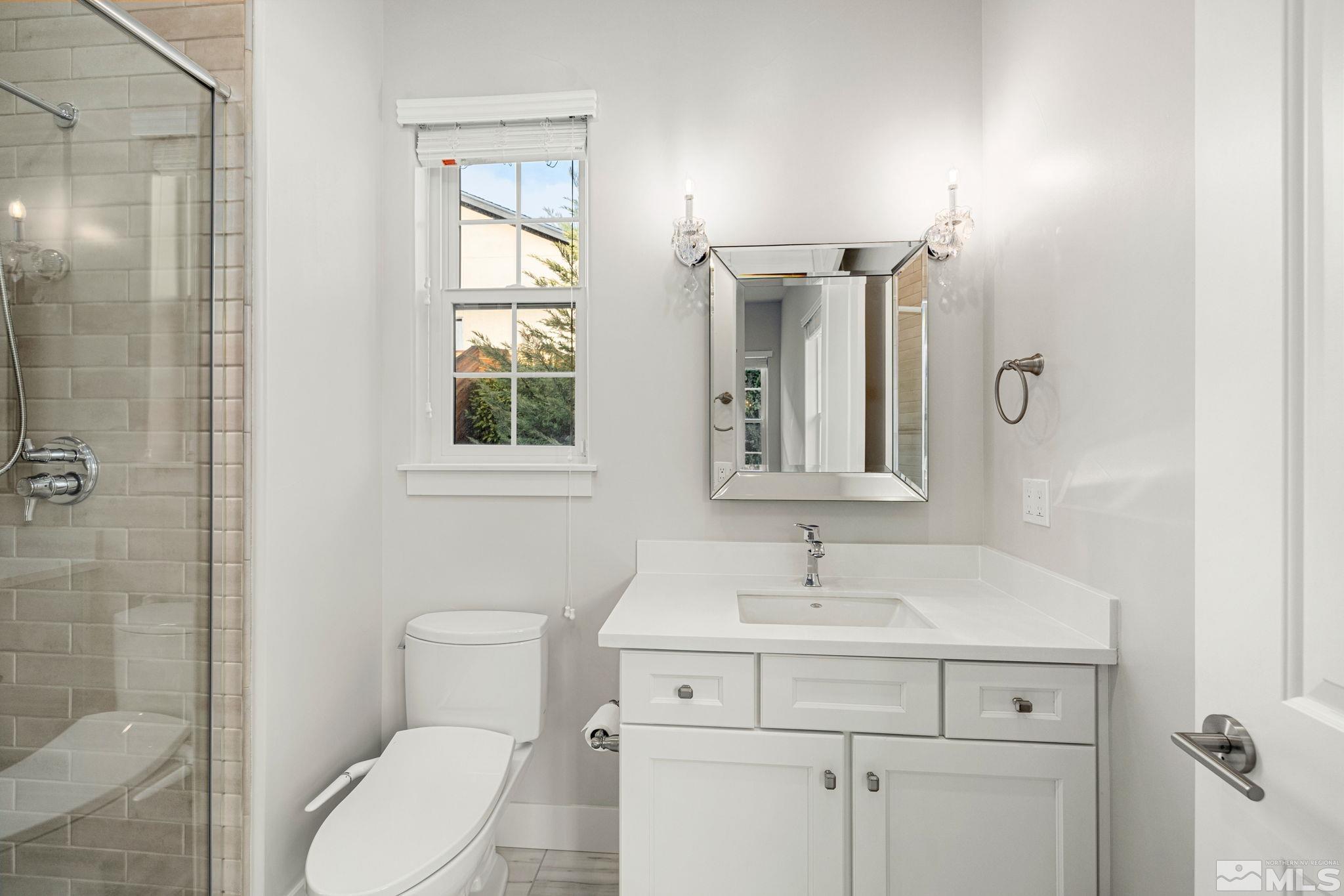 4005 Whispering Pine Loop