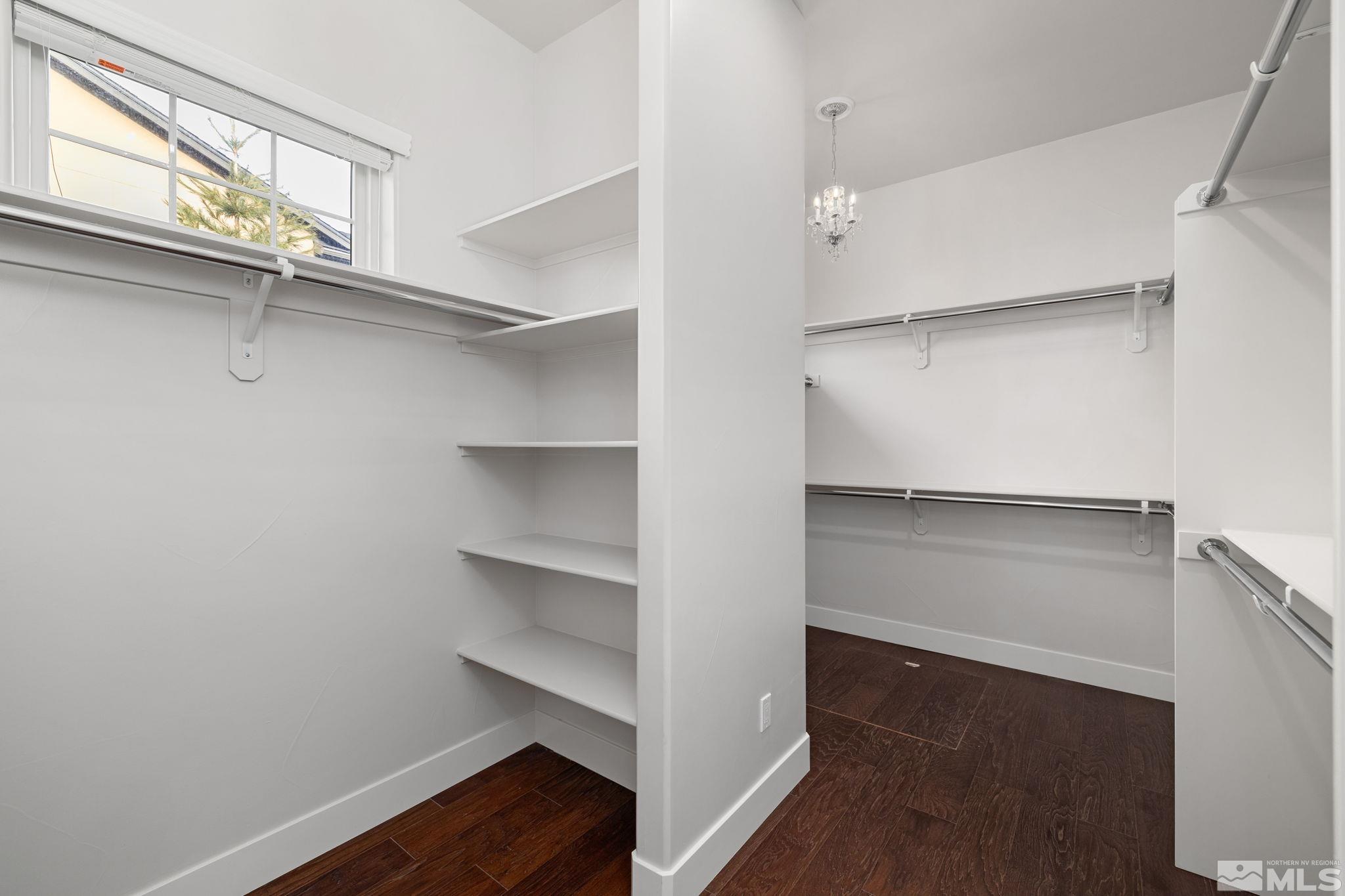 4005 Whispering Pine Loop