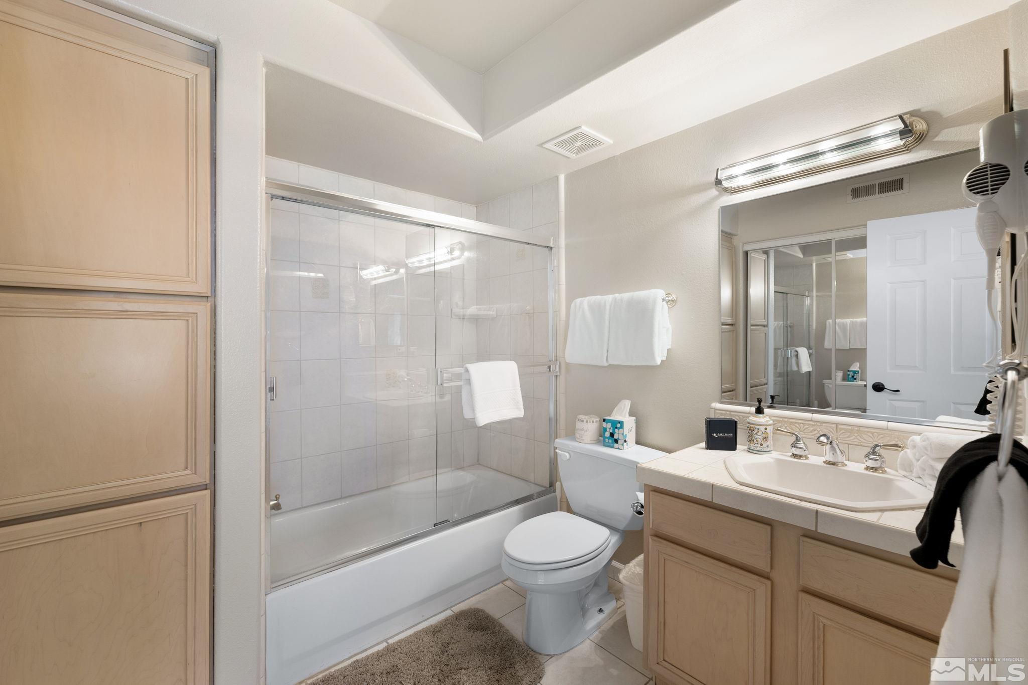 400 Fairview Blvd Unit: 21