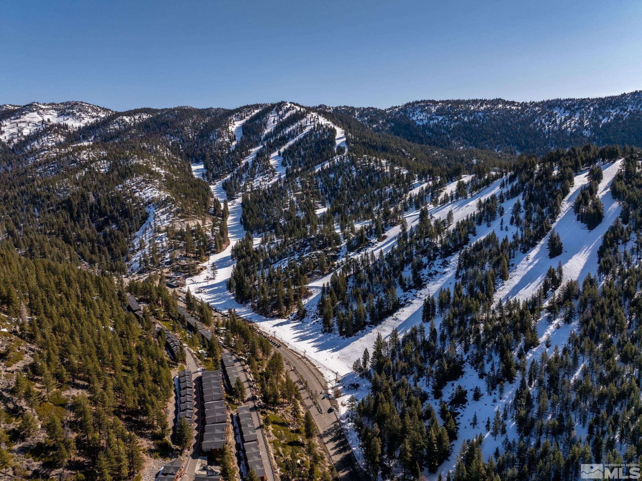 400 Fairview Blvd Unit: 21