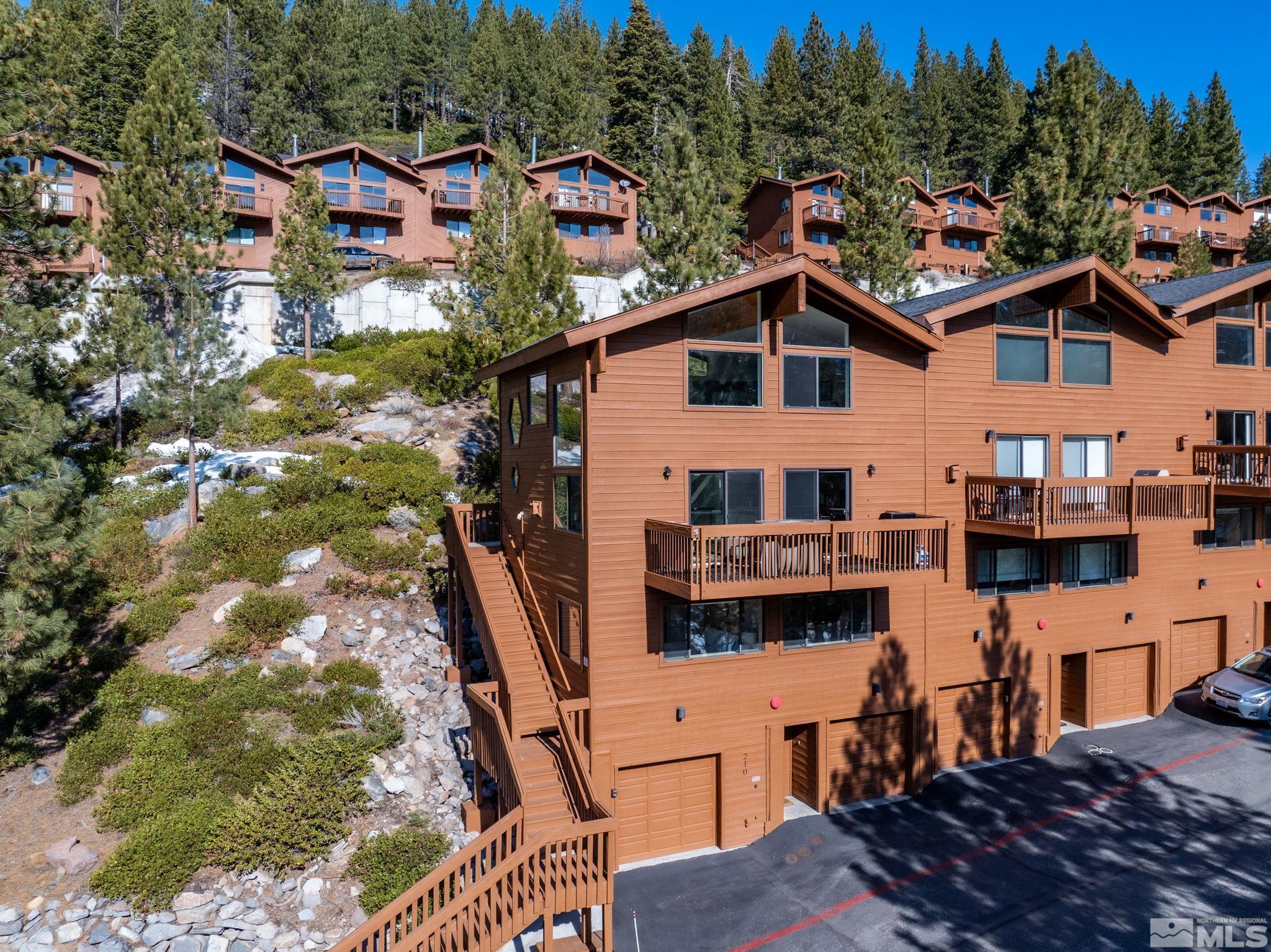 400 Fairview Blvd Unit: 21