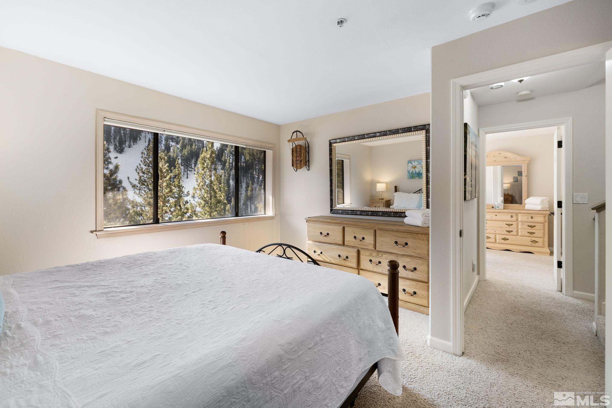 400 Fairview Blvd Unit: 21