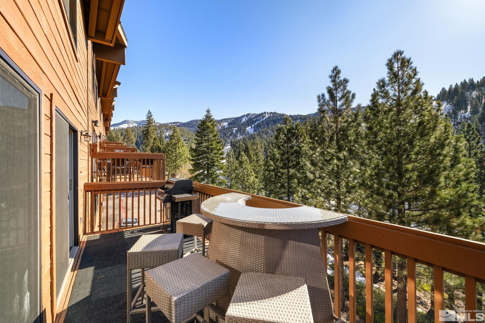 400 Fairview Blvd Unit: 21