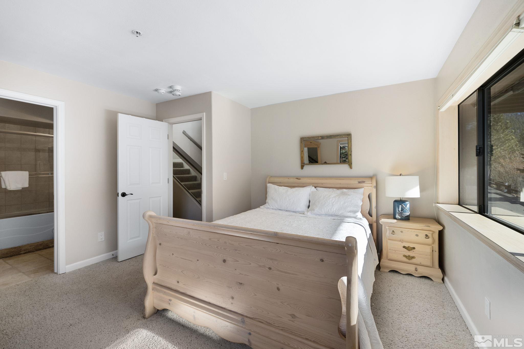 400 Fairview Blvd Unit: 21