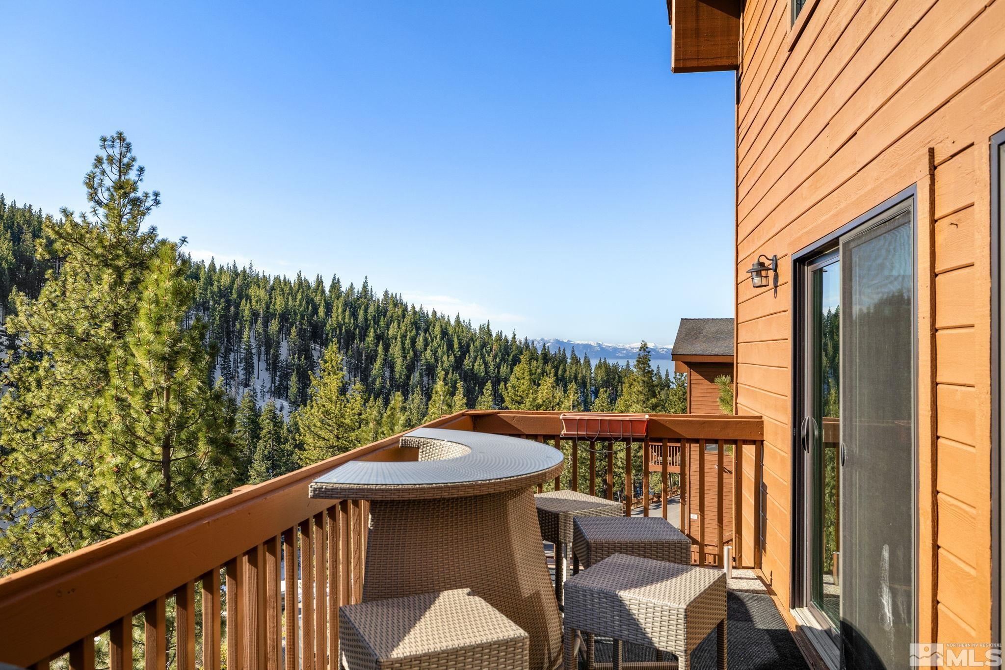 400 Fairview Blvd Unit: 21