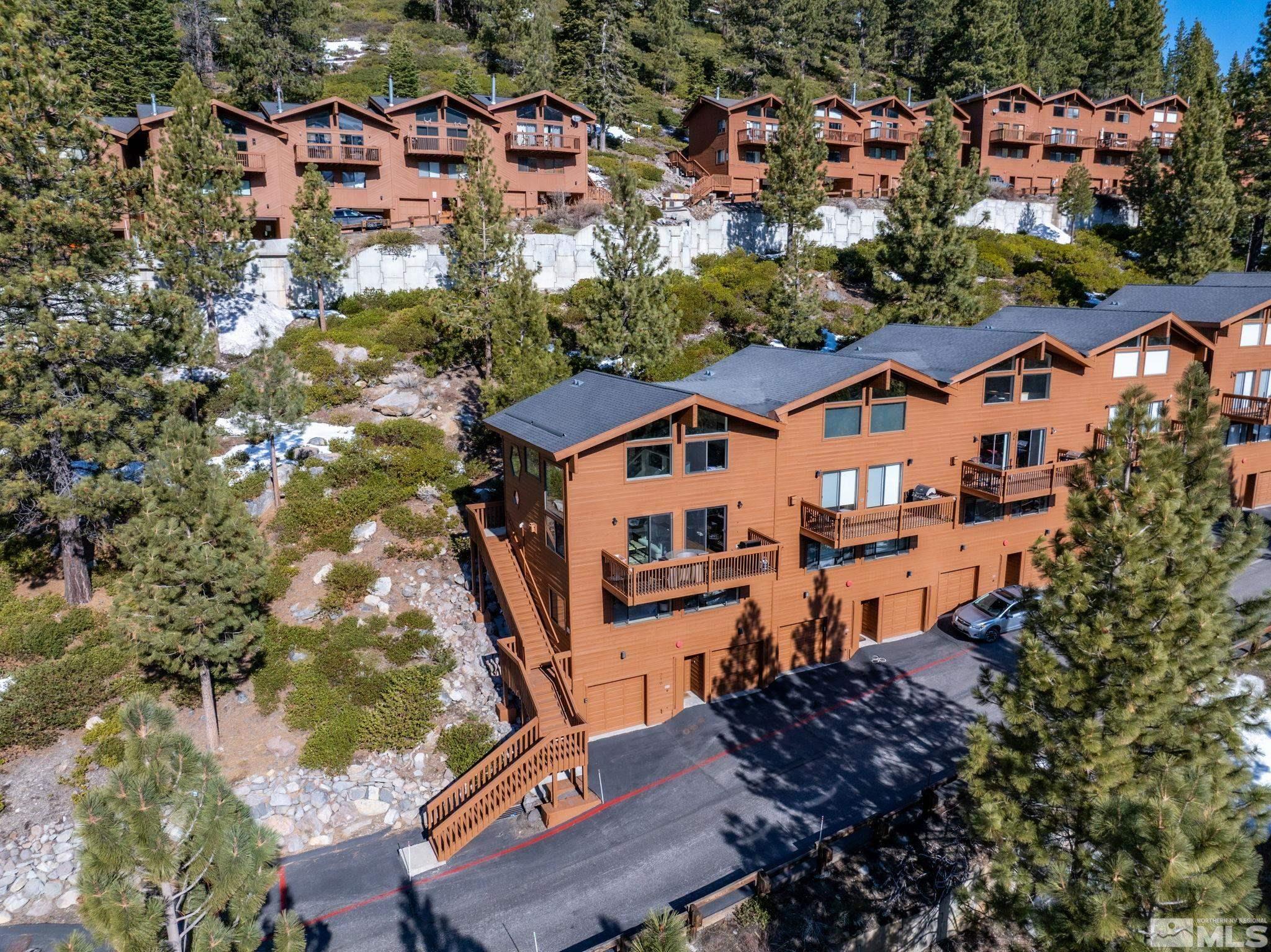 400 Fairview Blvd Unit: 21