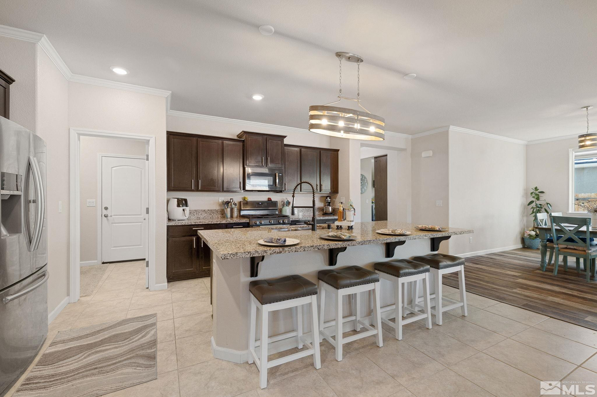 2183 Kingston Canyon Dr