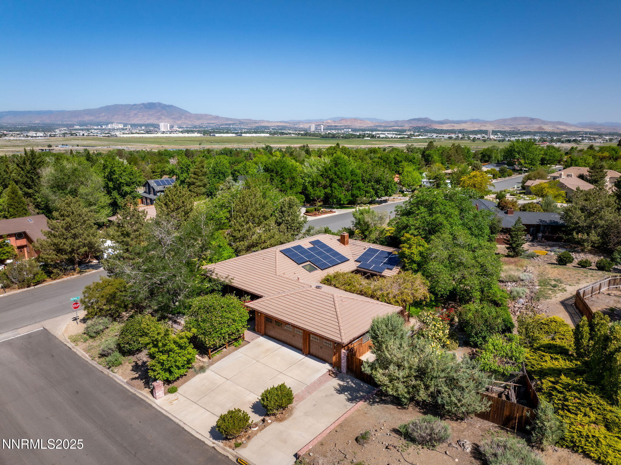 7205 Lingfield Drive