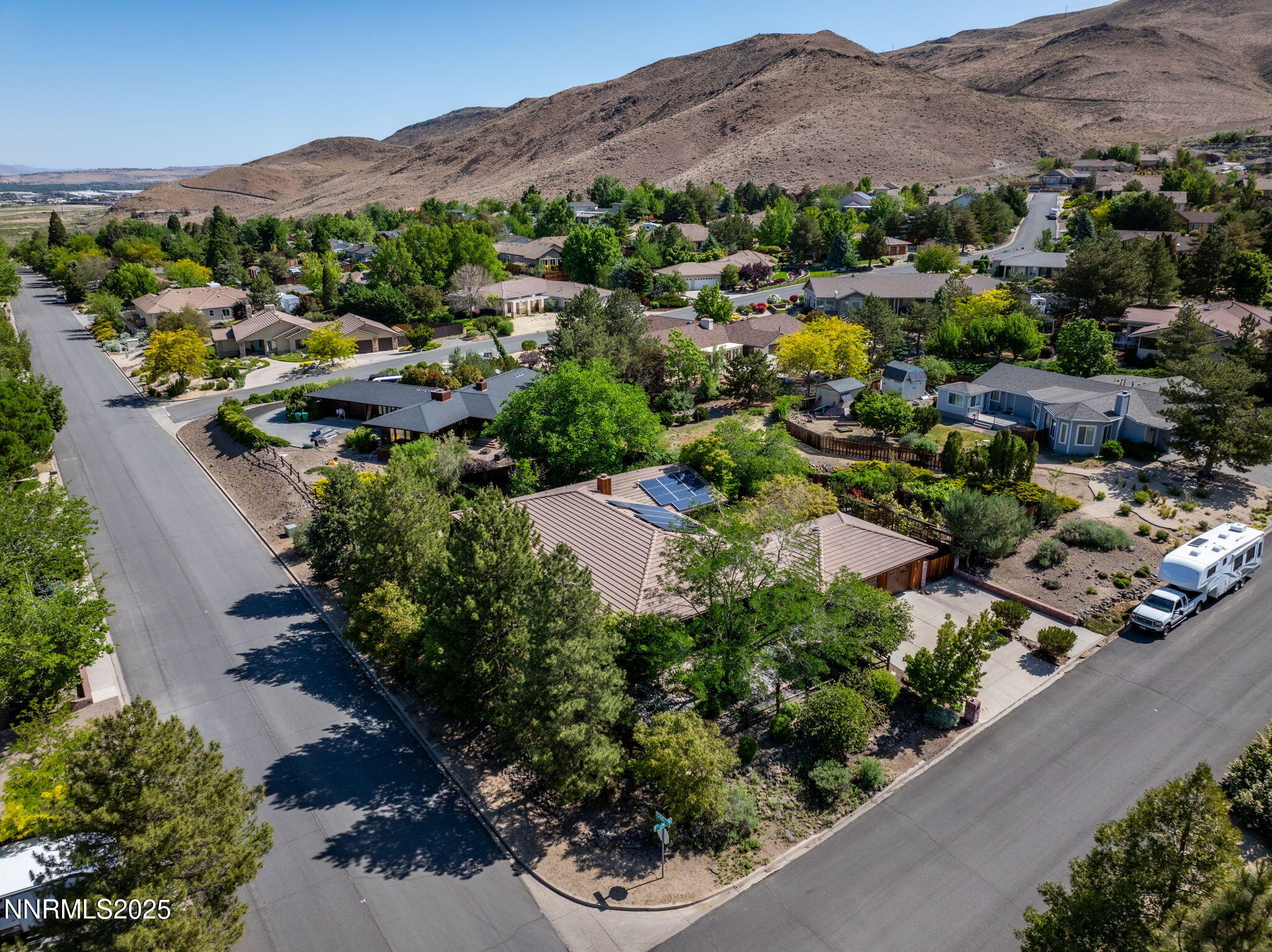 7205 Lingfield Drive