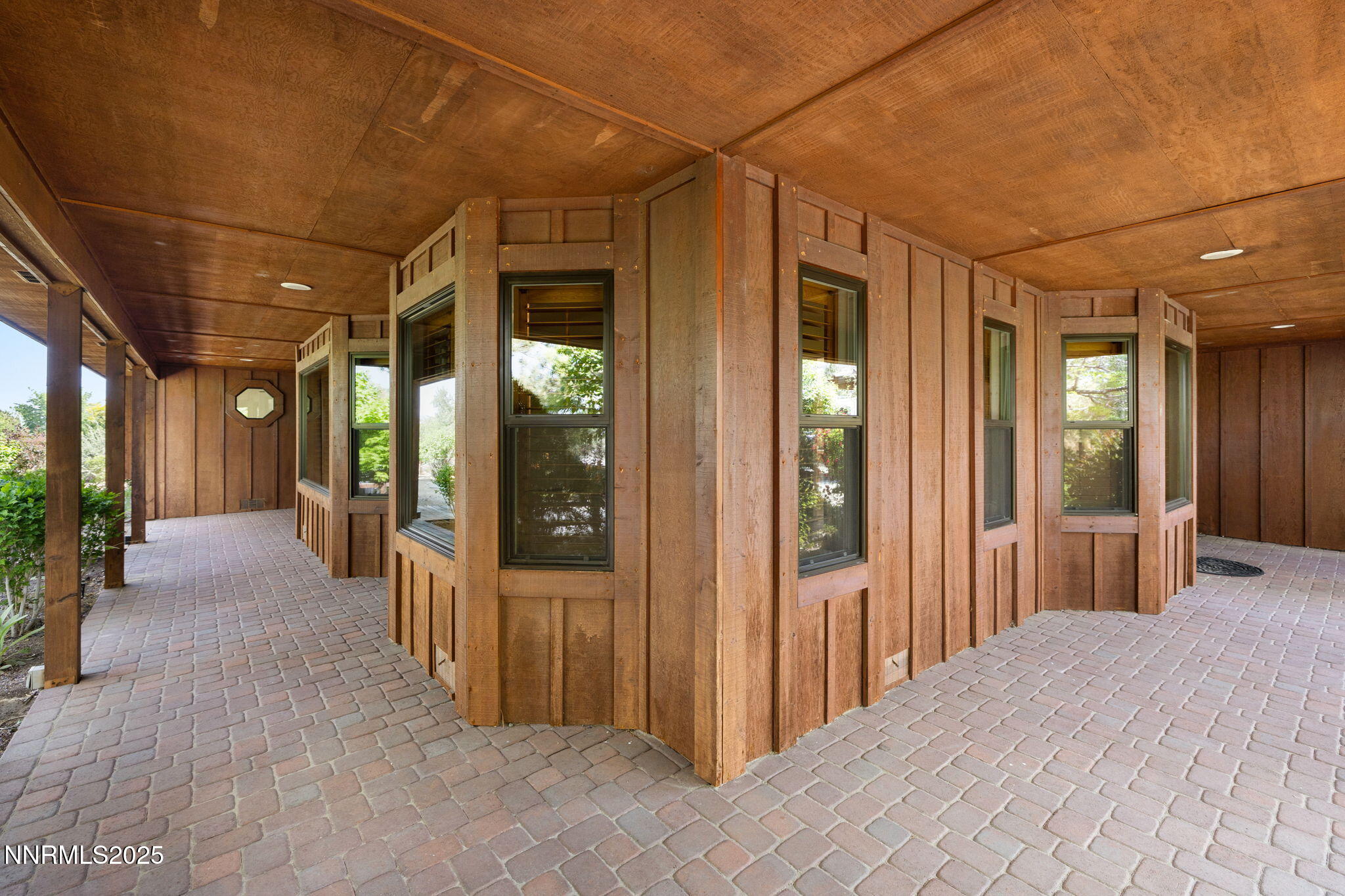 7205 Lingfield Drive