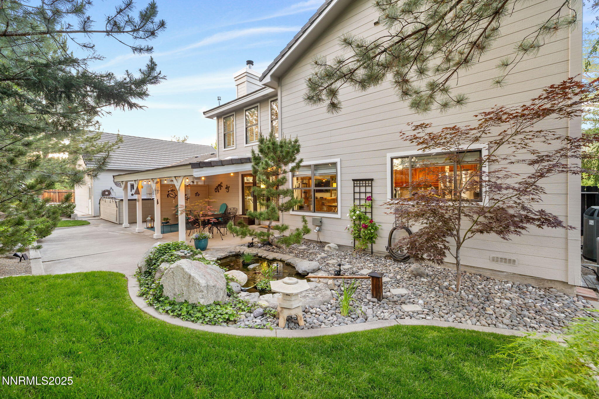 2353 Queen Anne Court