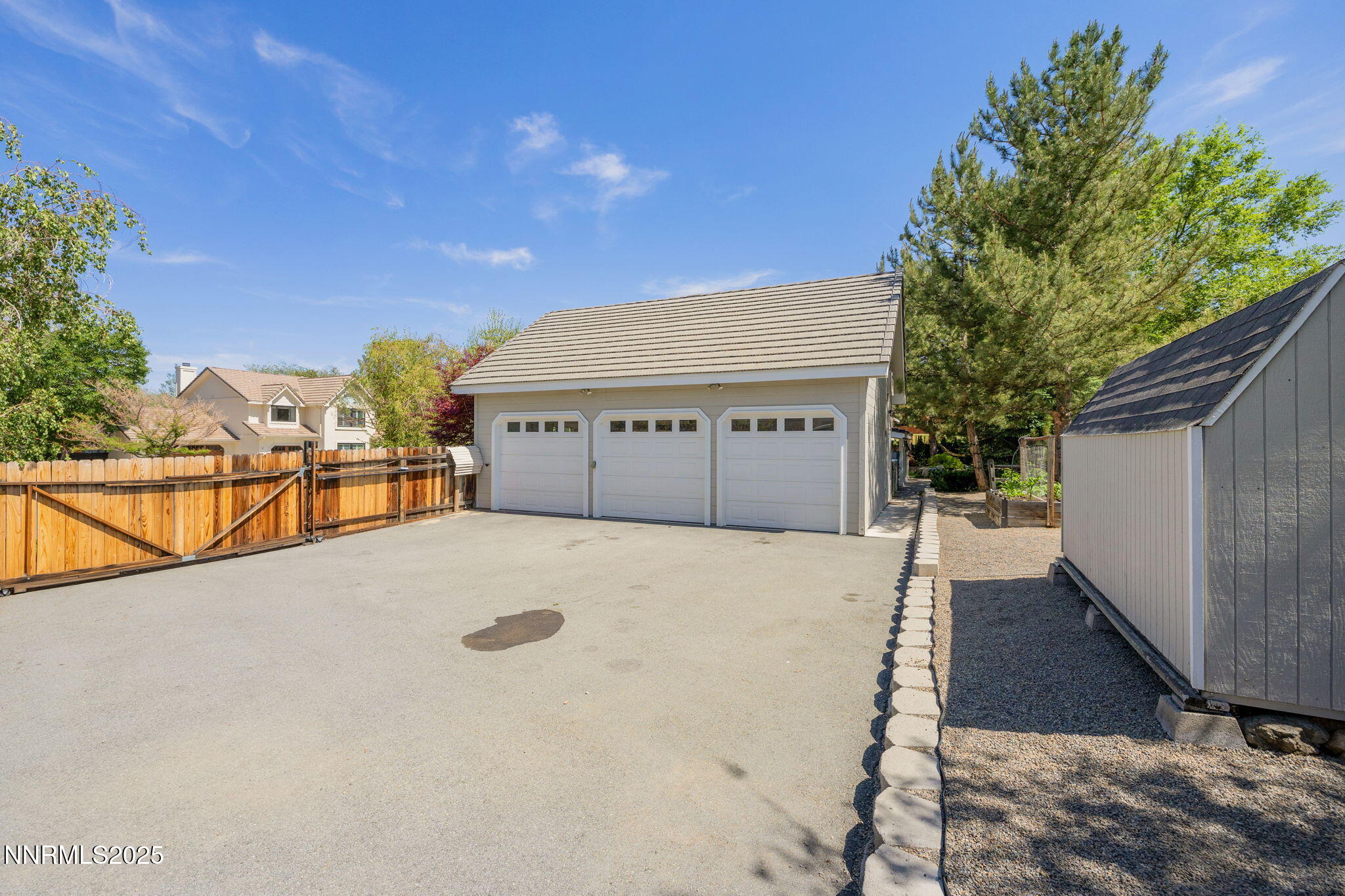 2353 Queen Anne Court