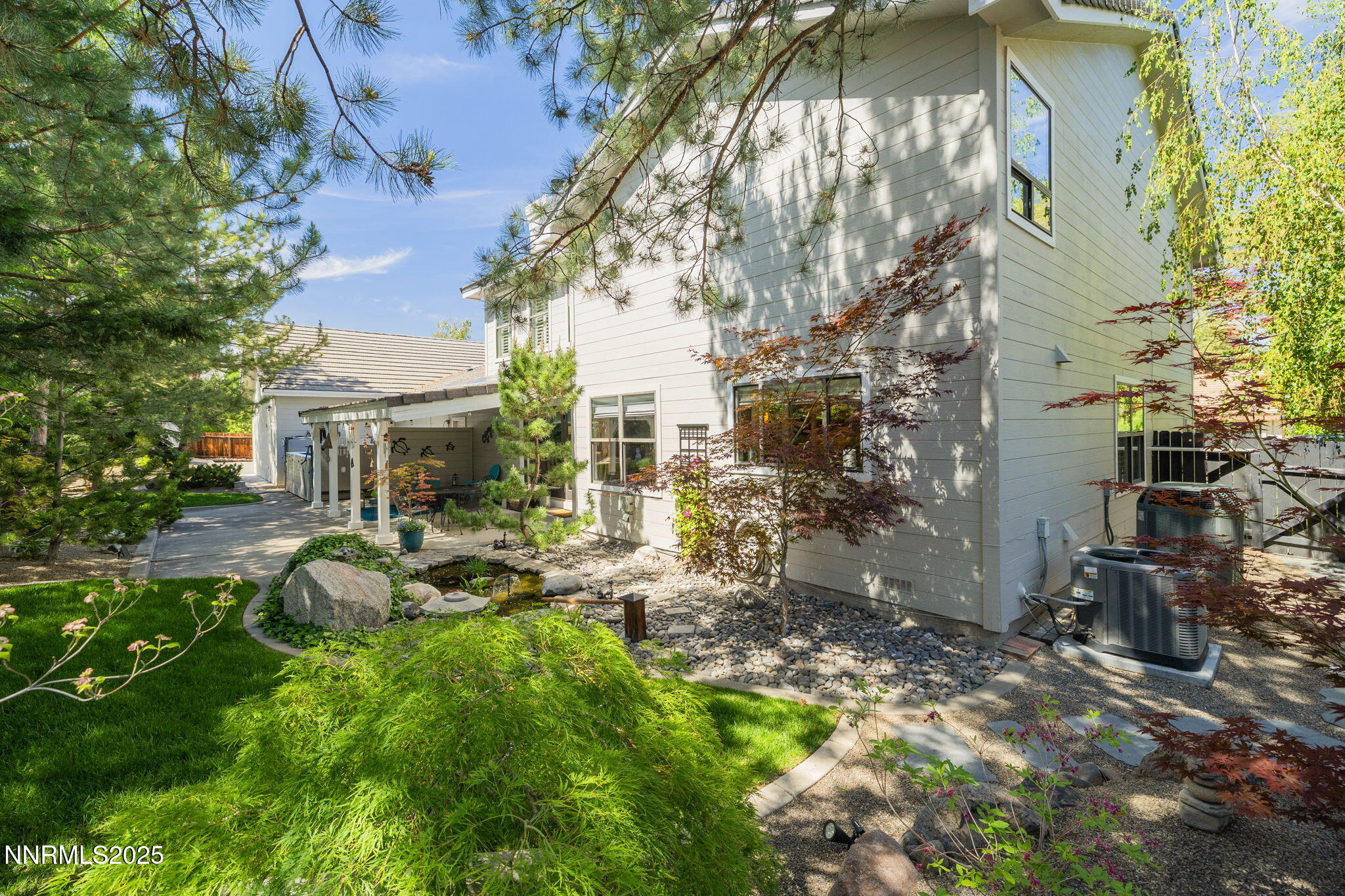 2353 Queen Anne Court