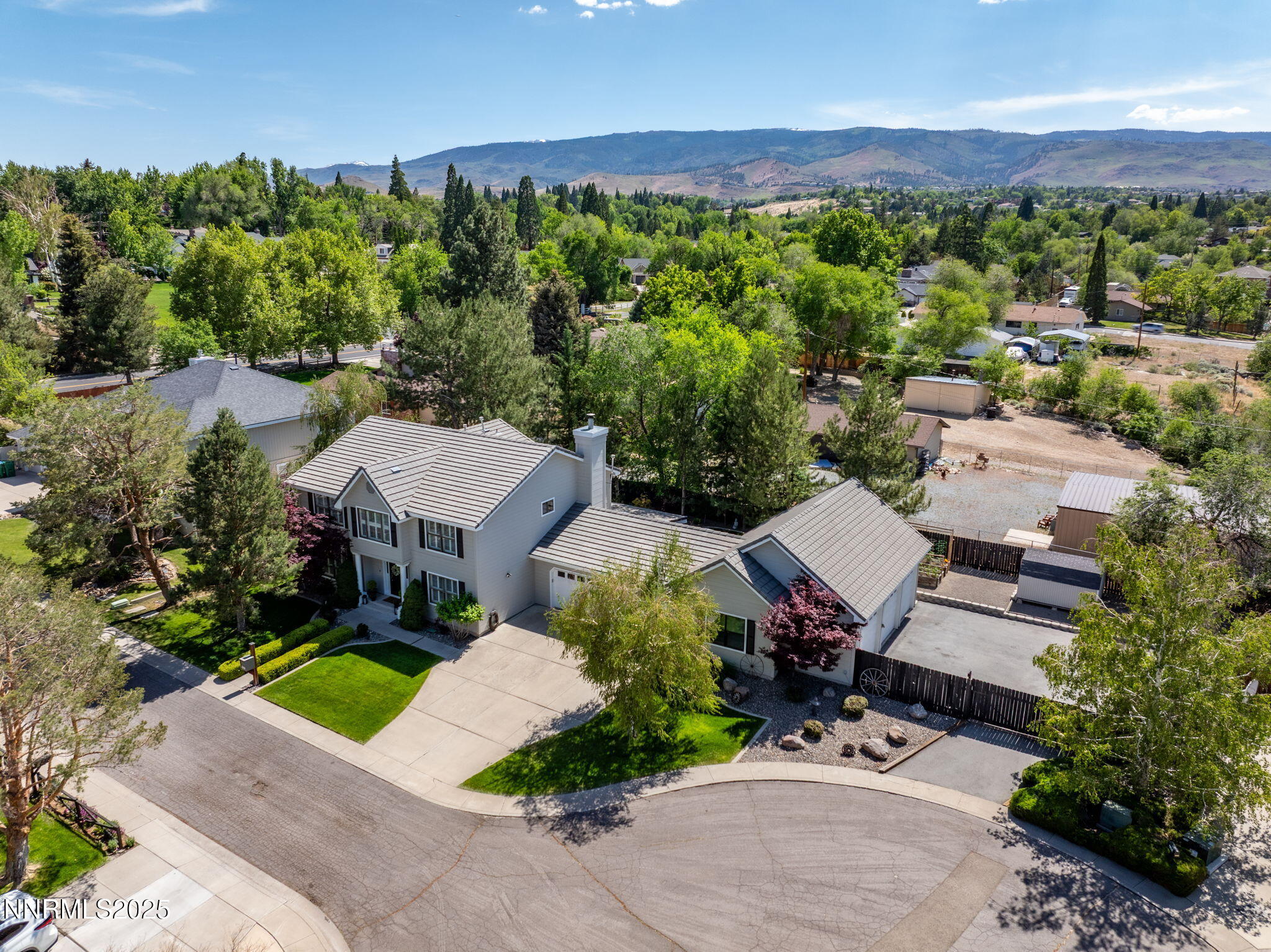 2353 Queen Anne Court