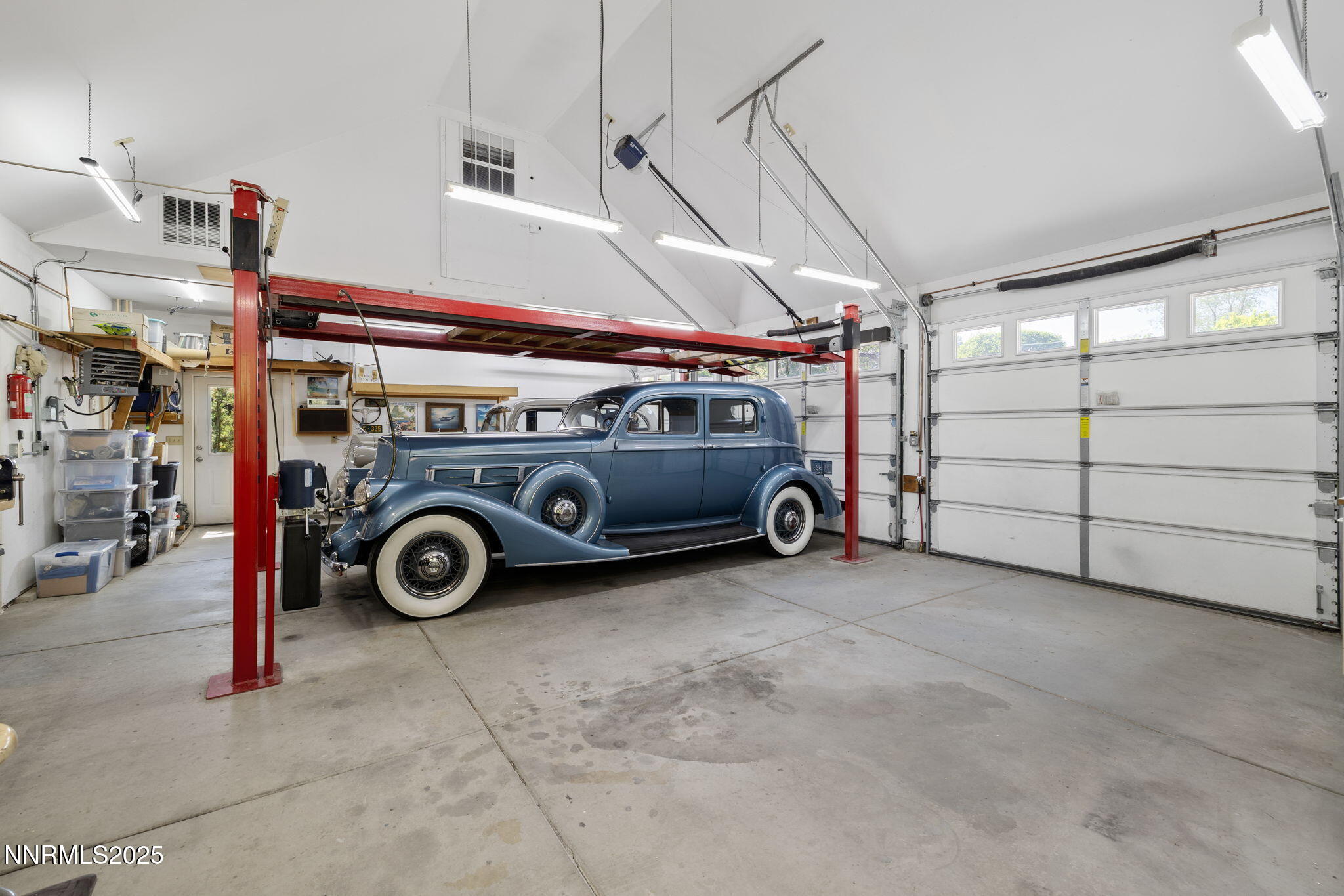 2353 Queen Anne Court