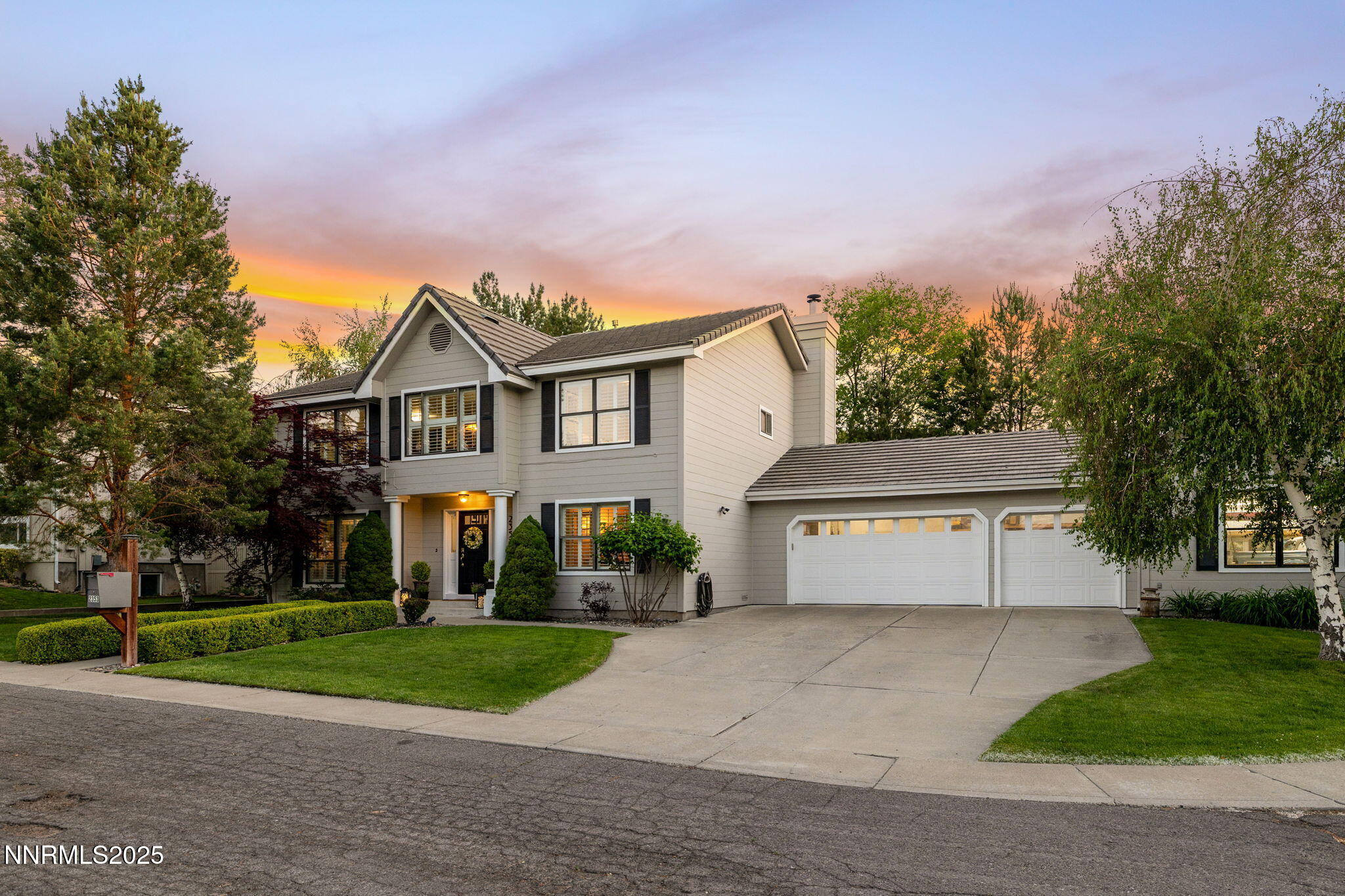 2353 Queen Anne Court