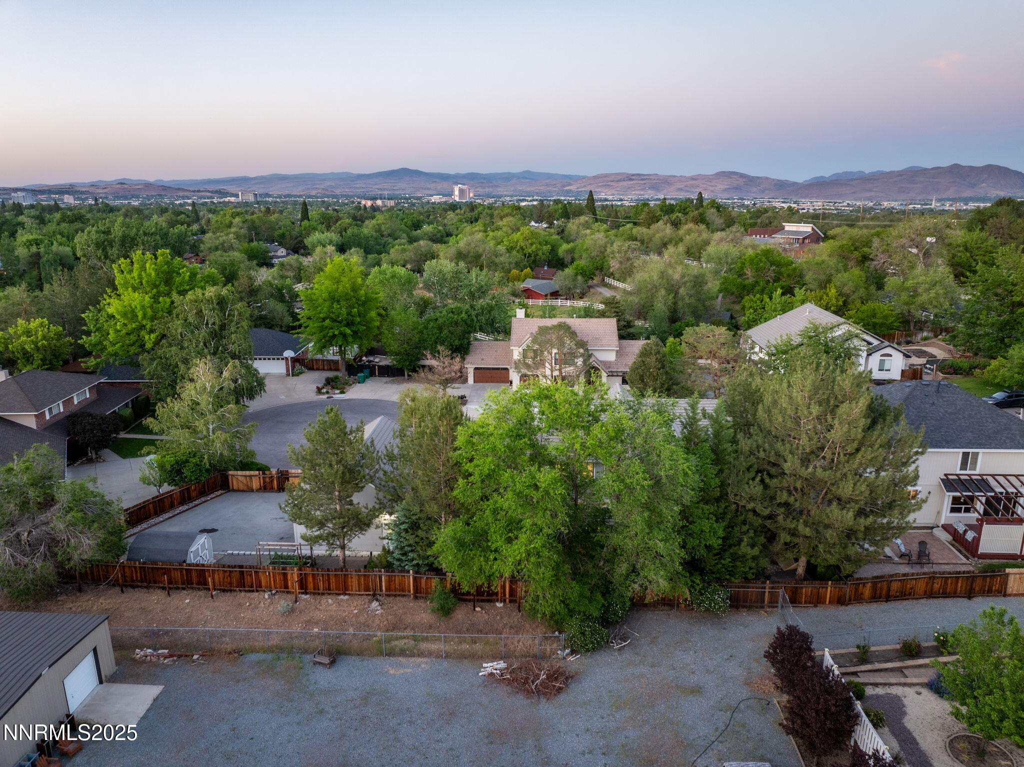 2353 Queen Anne Court