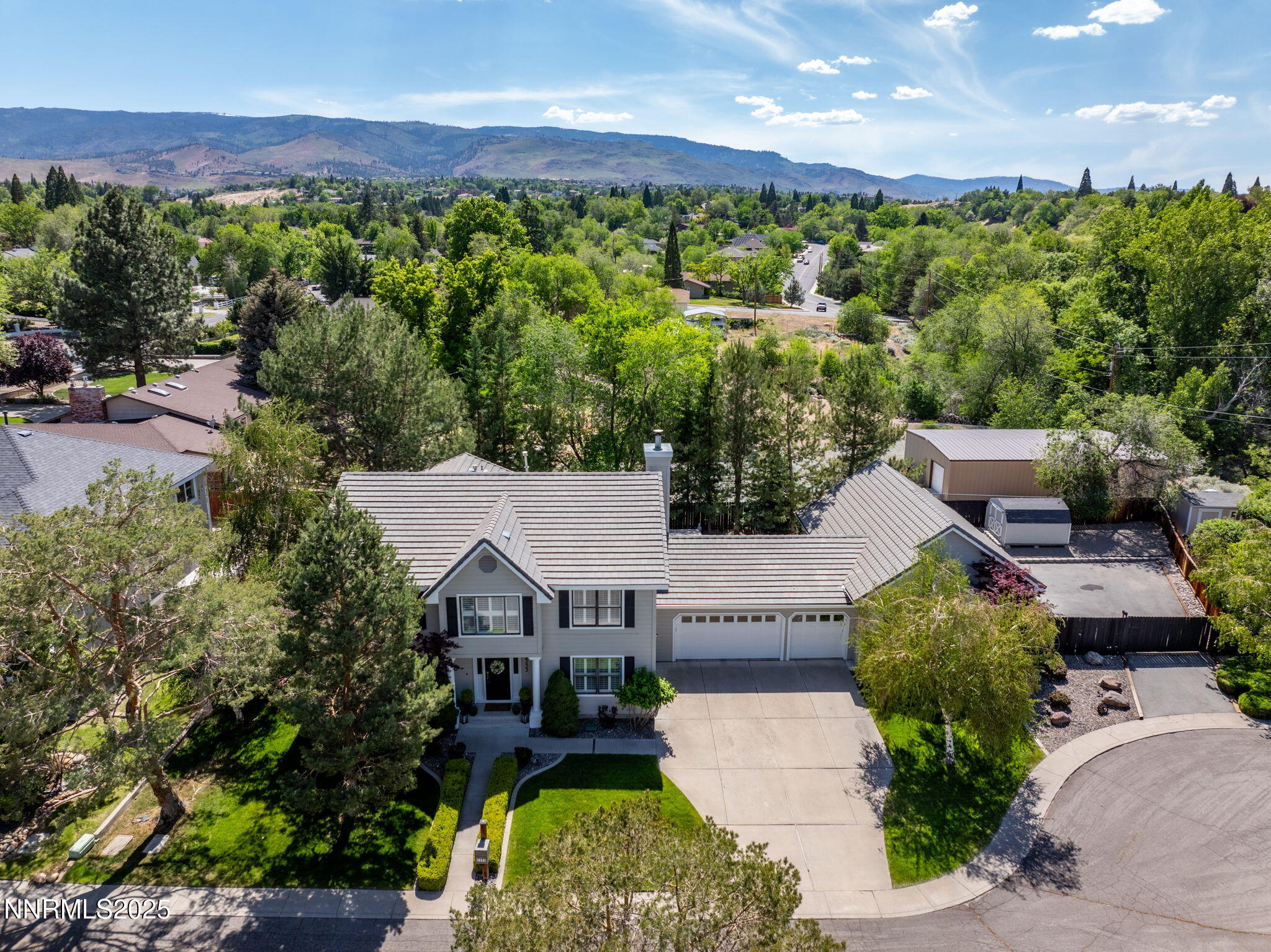 2353 Queen Anne Court