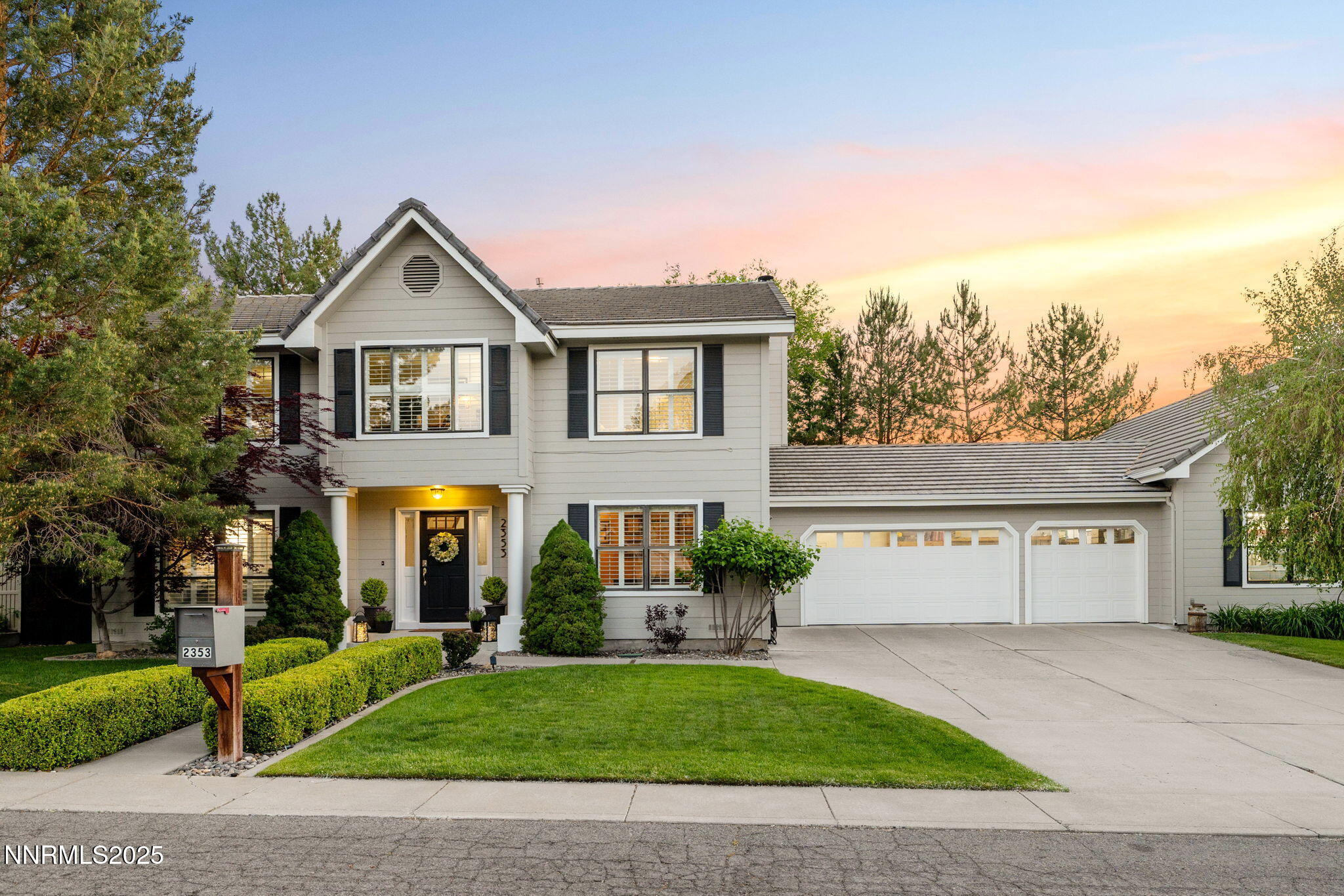 2353 Queen Anne Court