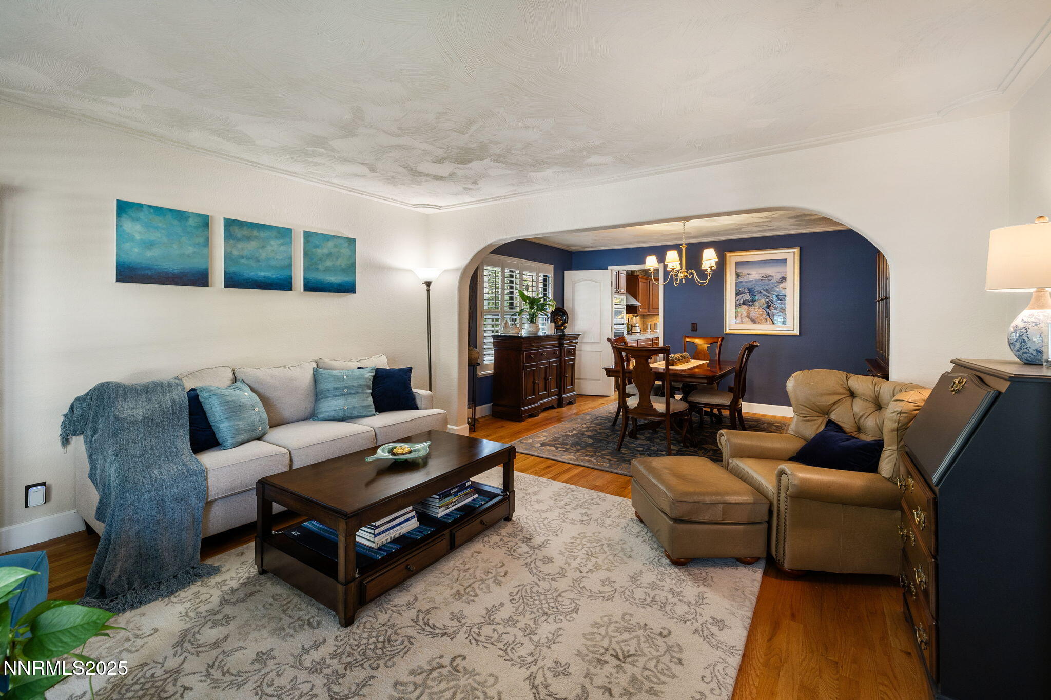 2353 Queen Anne Court