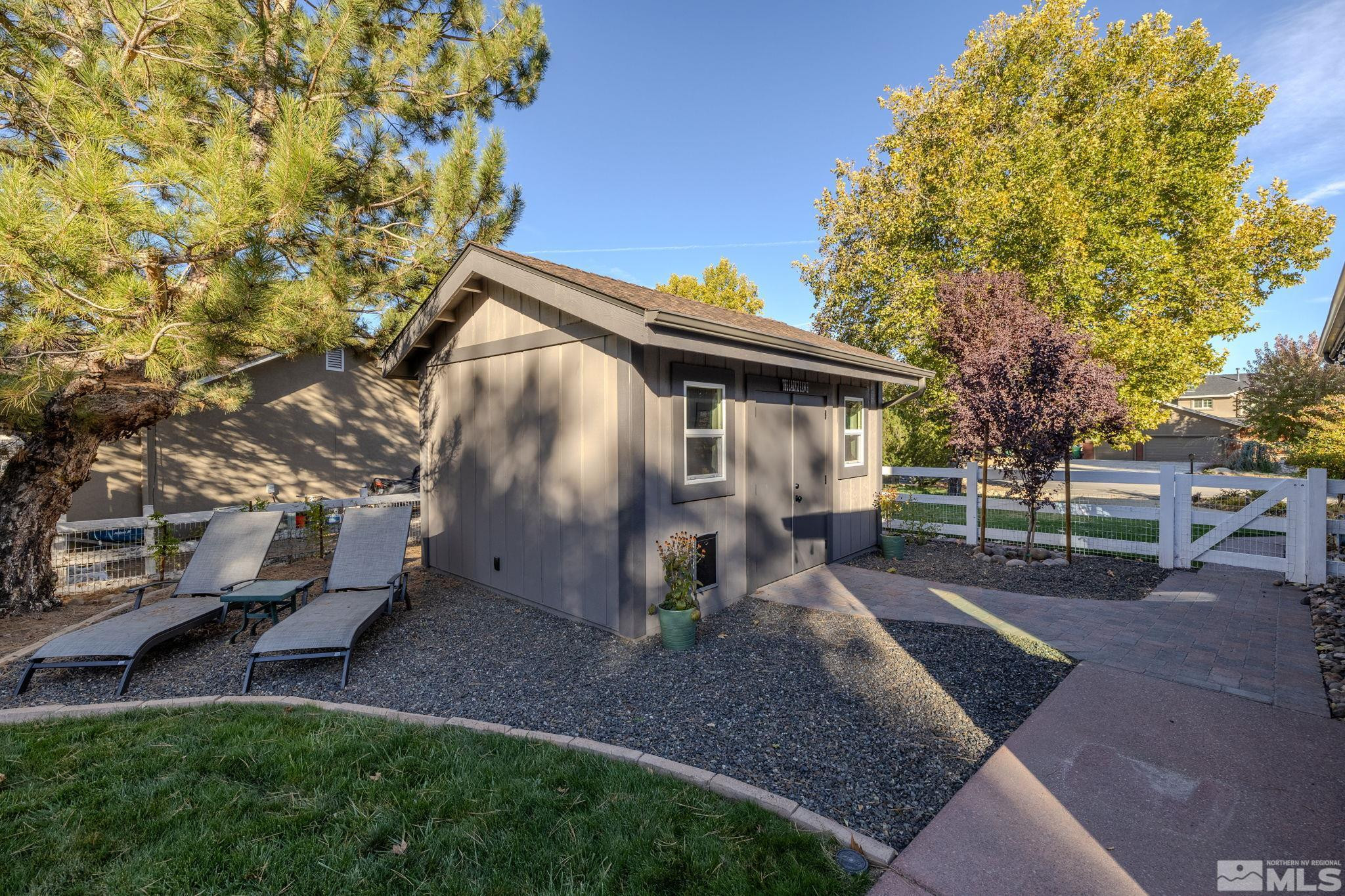 1075 Country Estates Circle