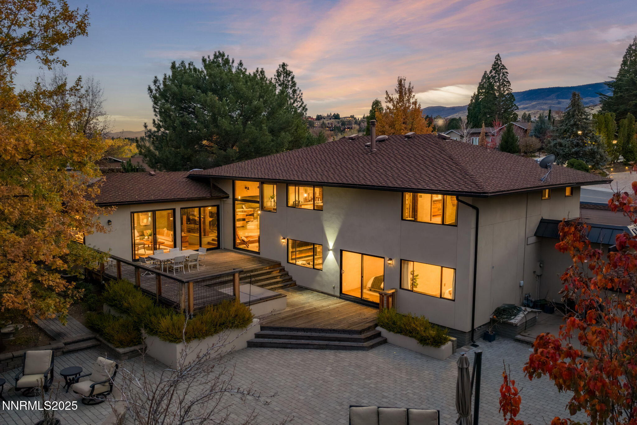 1825 Manzanita Circle