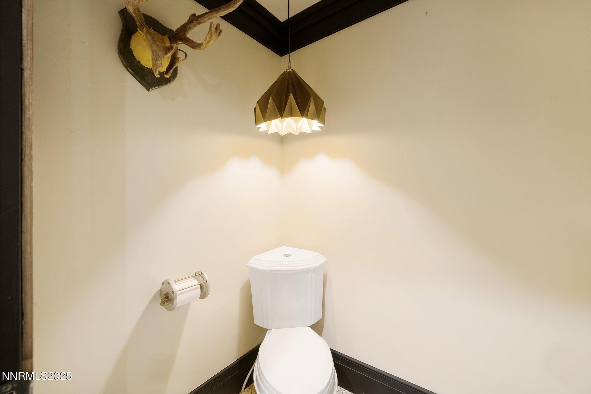 1825 Manzanita Circle