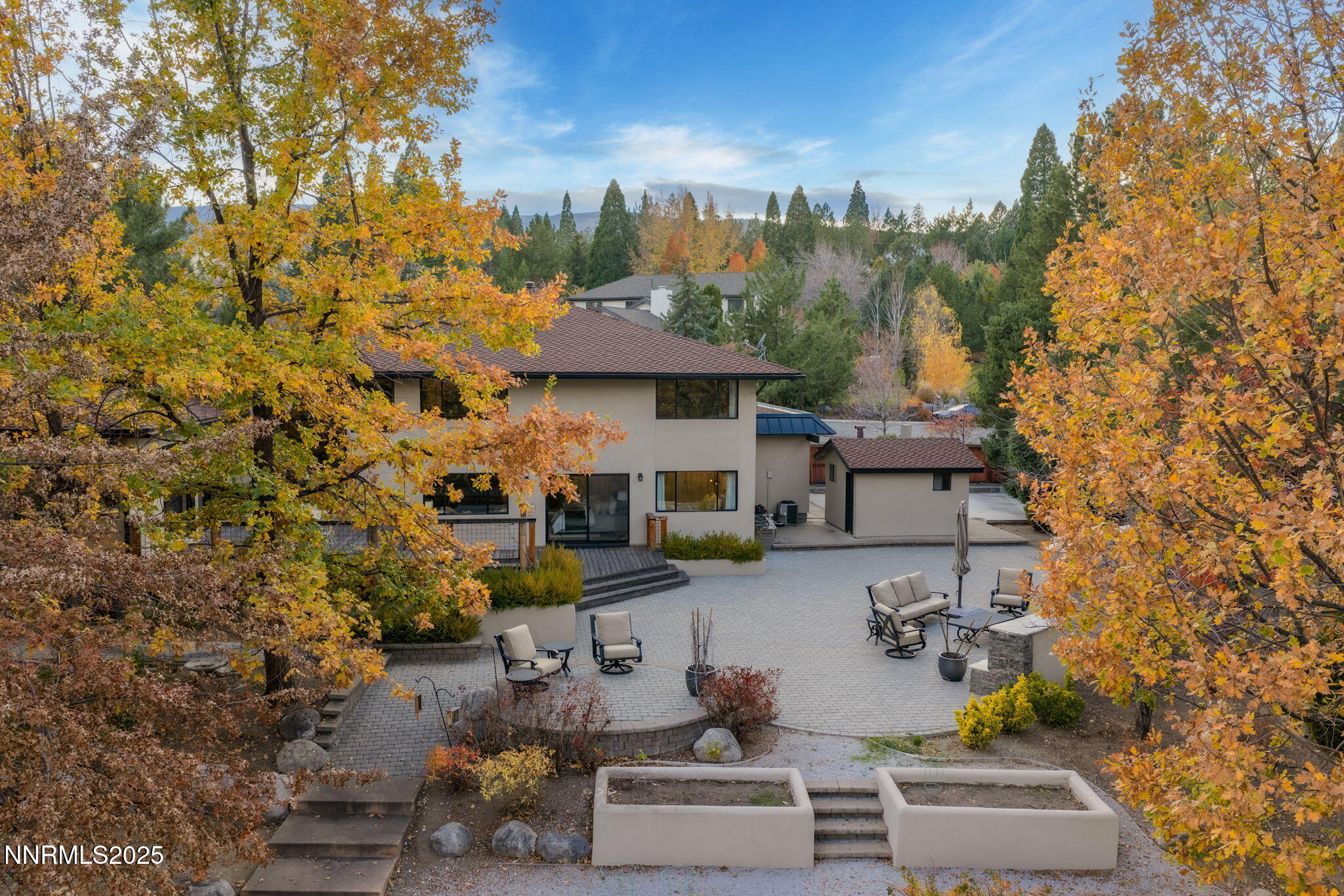 1825 Manzanita Circle