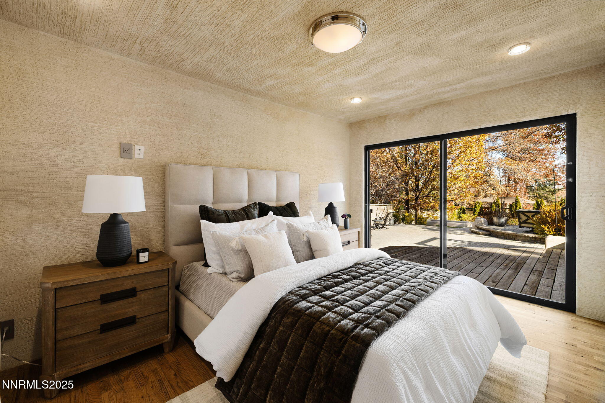 1825 Manzanita Circle