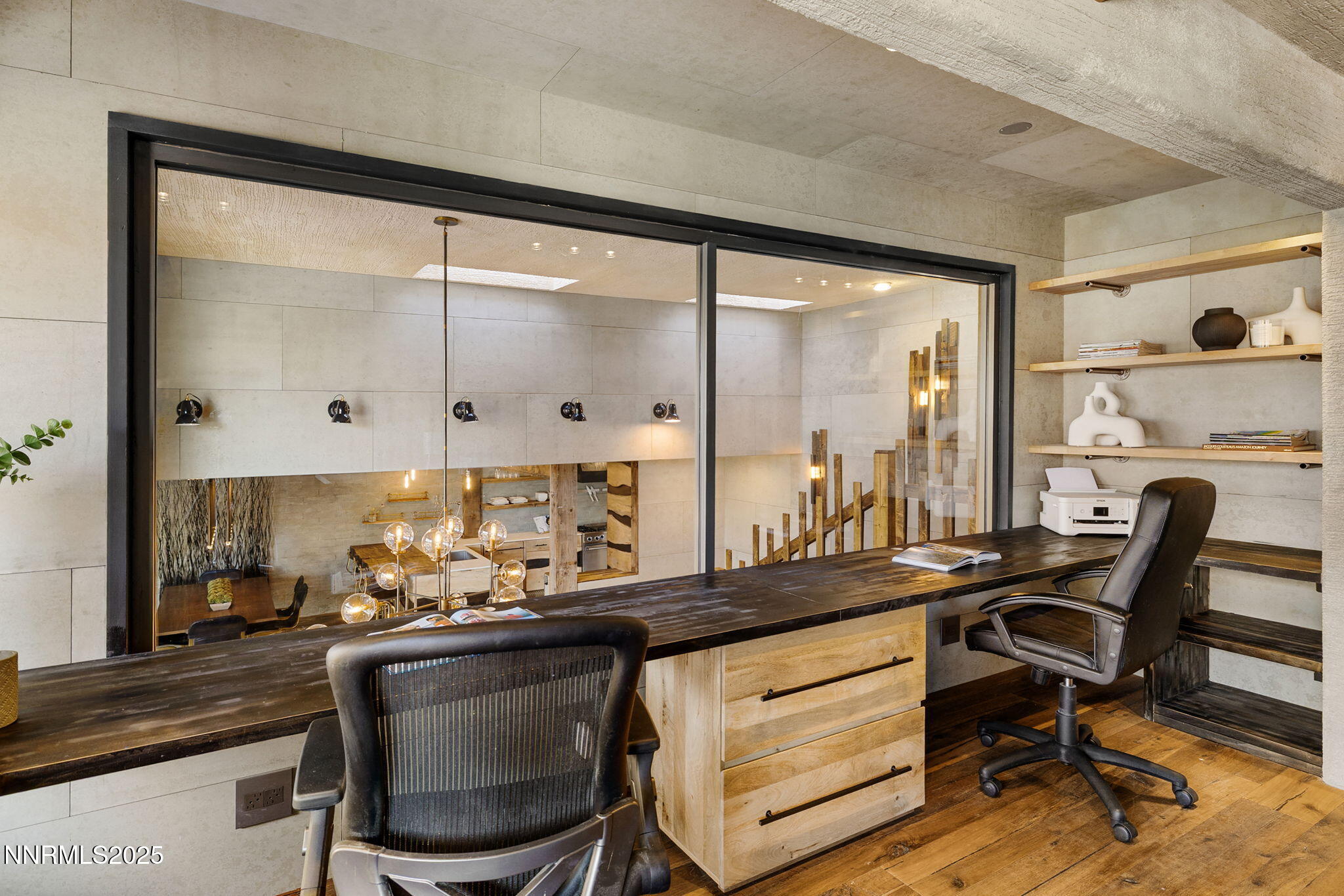 1825 Manzanita Circle