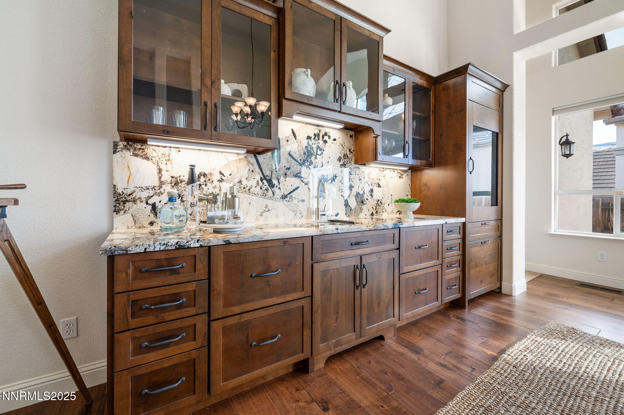 2573 Rampart Terrace