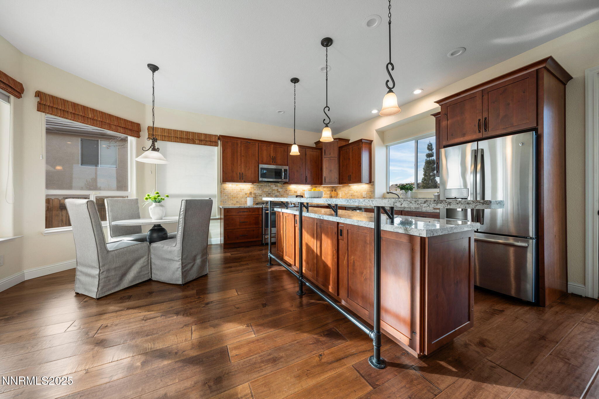 2573 Rampart Terrace